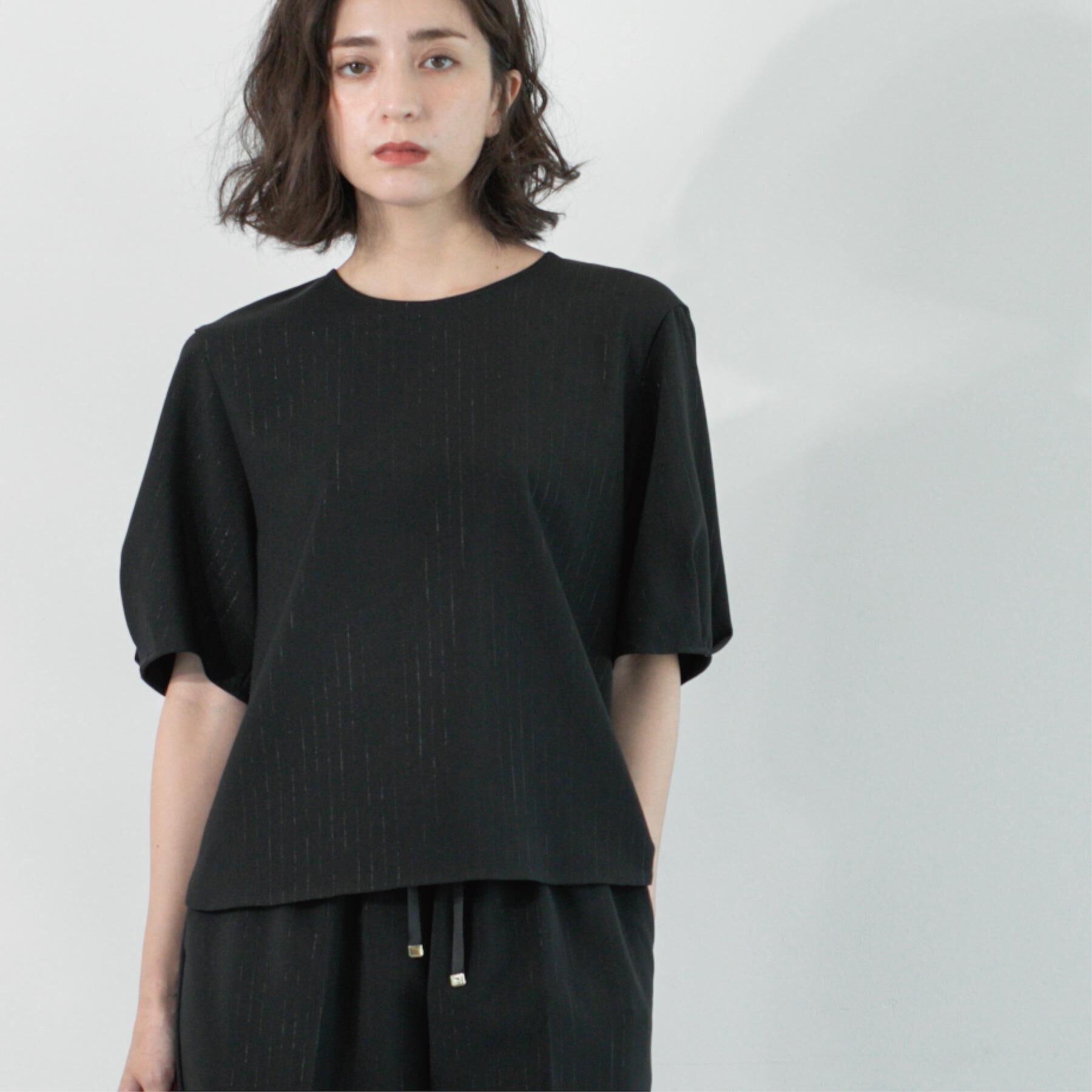 OPAQUE.CLIP「ラメストライプタックスリーブブラウス/セットアップ可【洗濯機洗い可/防シワ/吸水速乾】」|シャツ・ブラウス|