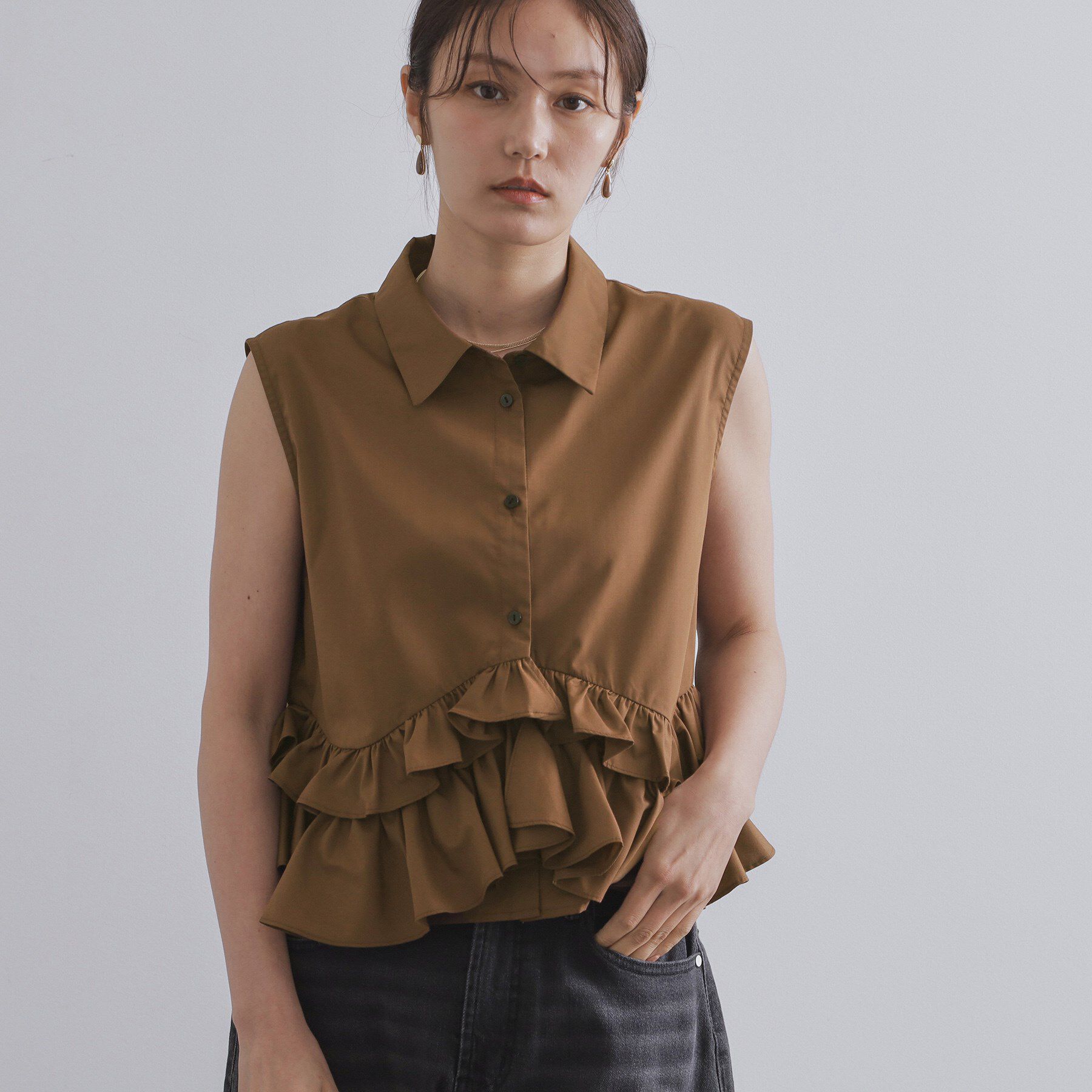 OPAQUE.CLIP「《Can Cam掲載》裾ラッフルフリルシャツ【洗濯機洗い可】」|シャツ・ブラウス|