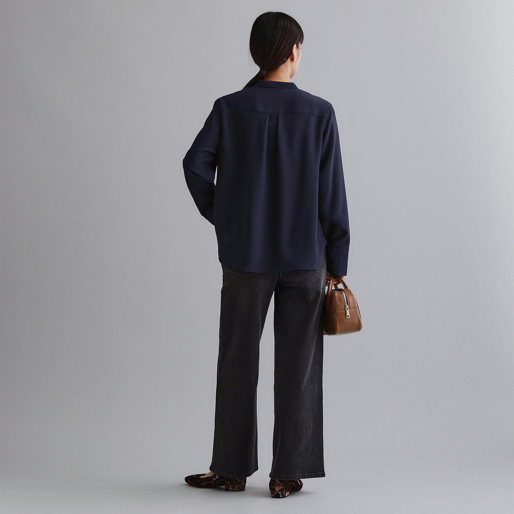 OPAQUE.CLIP「【es】ブザム切替バンドカラーシャツブラウス【洗濯機OK/防シワ/UVケア/接触冷感】」|シャツ・ブラウス|