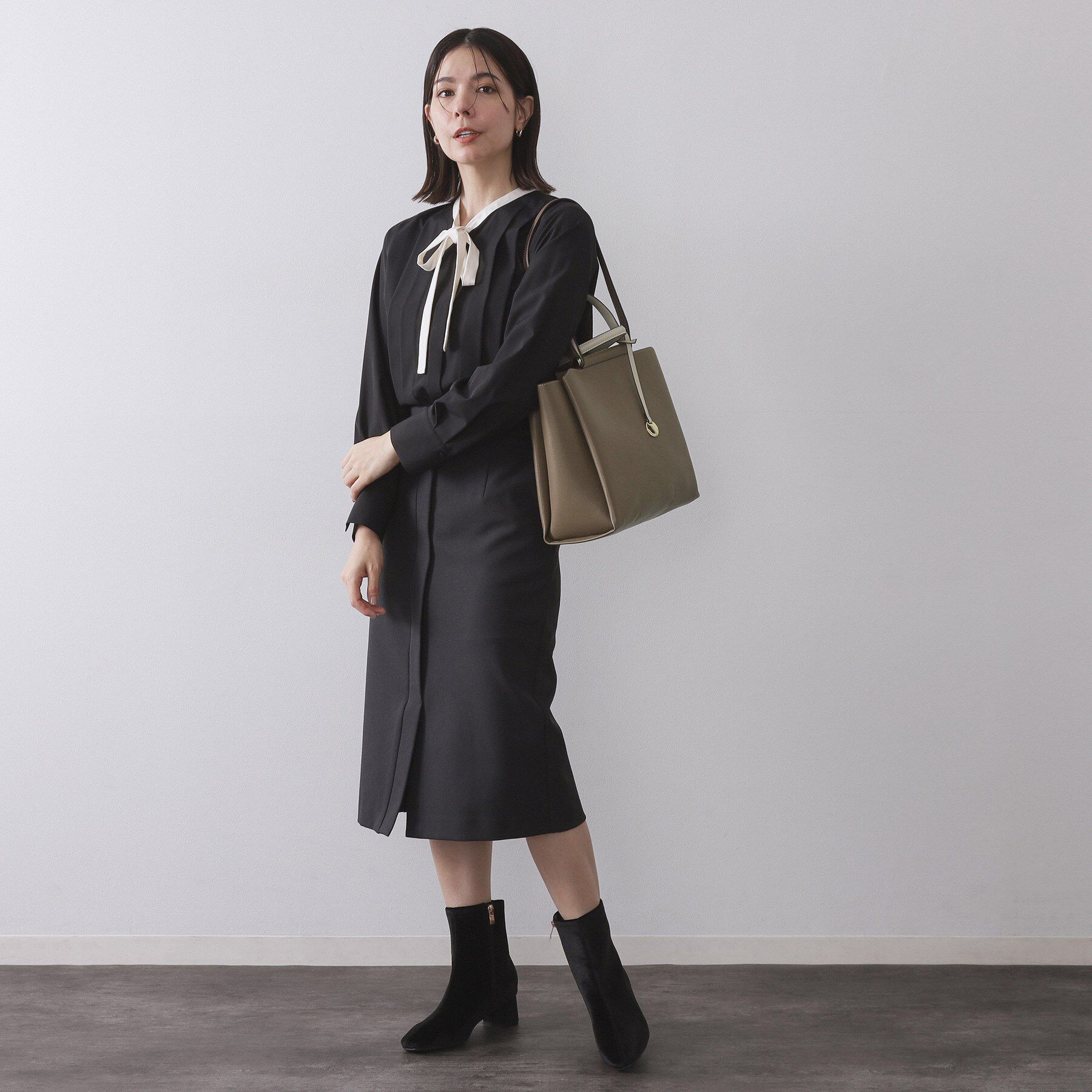 OPAQUE.CLIP「【軽量／2WAY／A4サイズ対応】3層仕様大容量合皮トートバッグ」|トートバッグ|