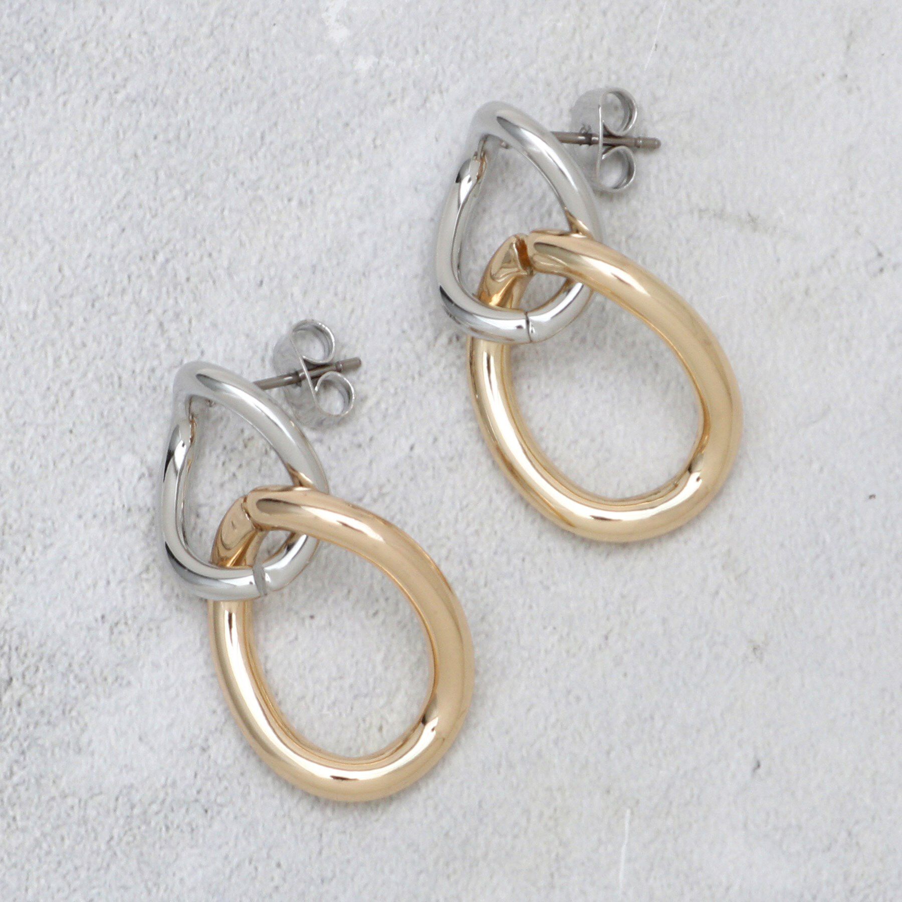 OPAQUE.CLIP「メタルリング2連ピアス」|ピアス|ゴールド(107)