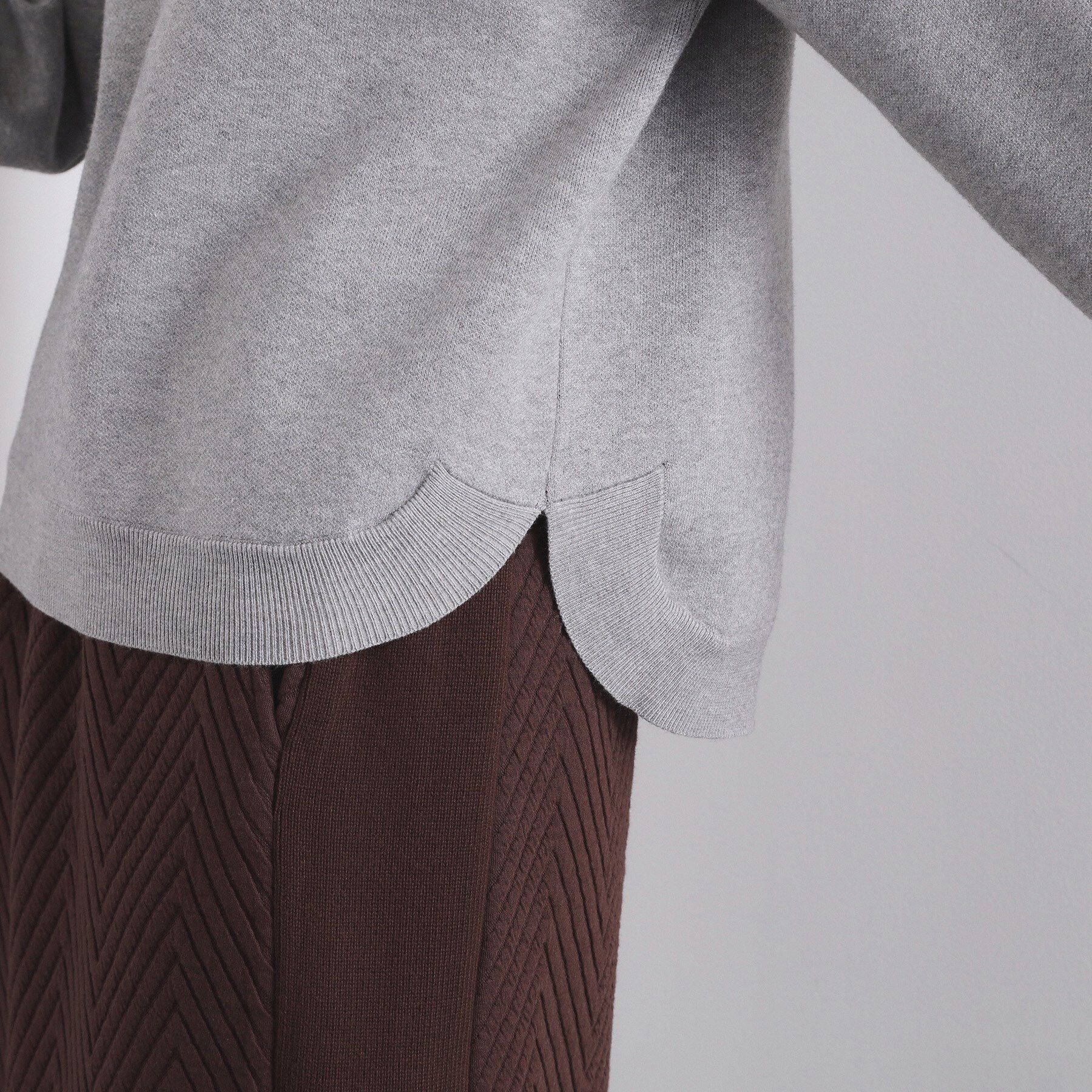 OPAQUE.CLIP「襟付きロゴジャカードニット【洗濯機OK】」|ニット・セーター|