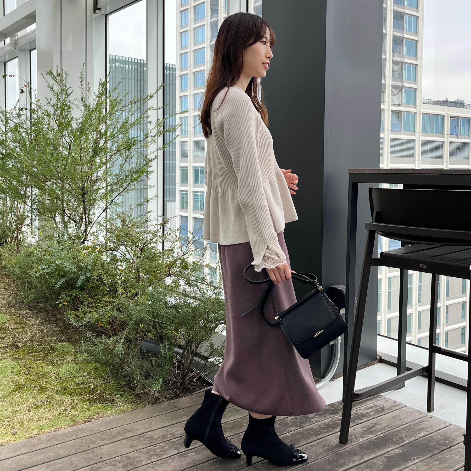 Couture broach「【袖口レース・着映え】短毛モールペプラム カーデ」|カーディガン|