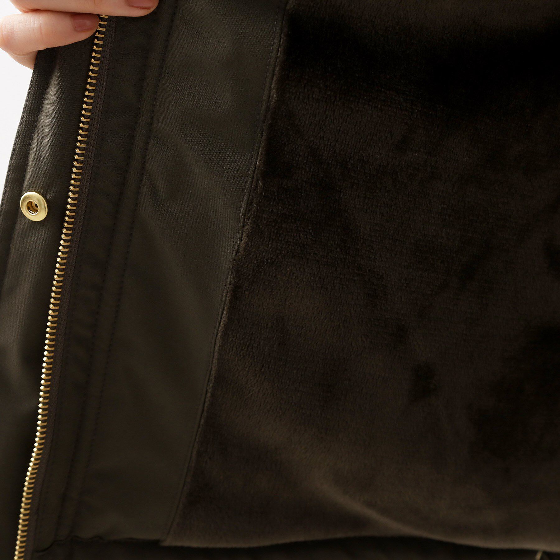 THE SHOP TK「【すっきり見えシルエット】上品ふわもこ中綿ブルゾン」|ダウン|