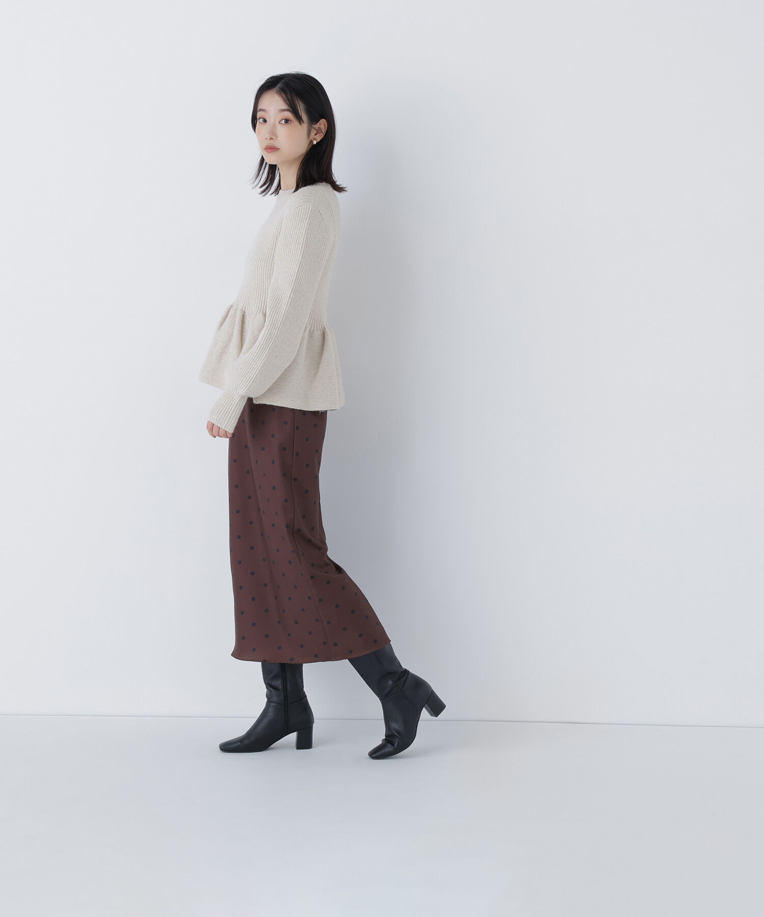 「フォルムペプラムニット」|ニット・セーター|