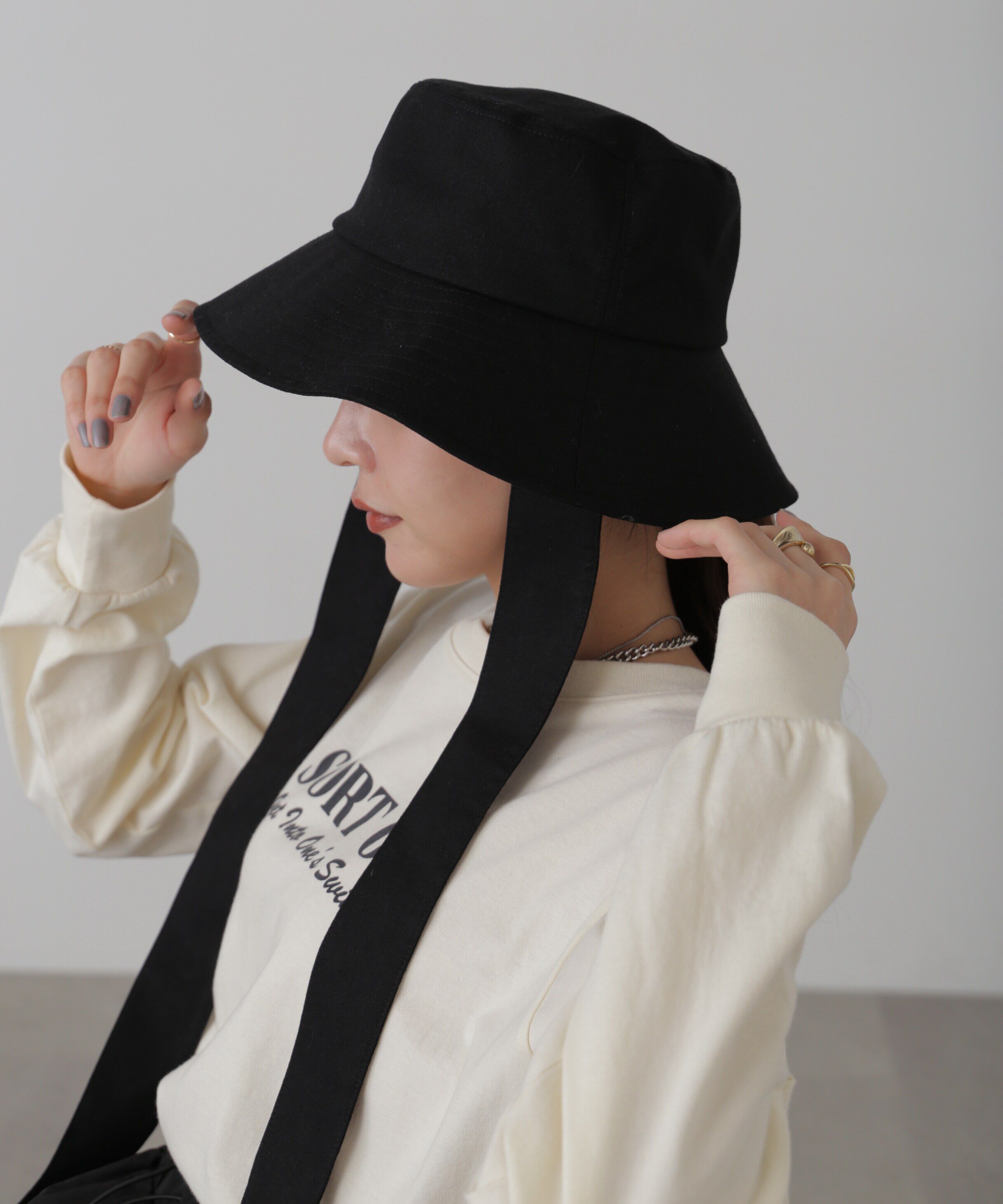  「リボン付きリネンライクバケット」|ソックス|ブラック