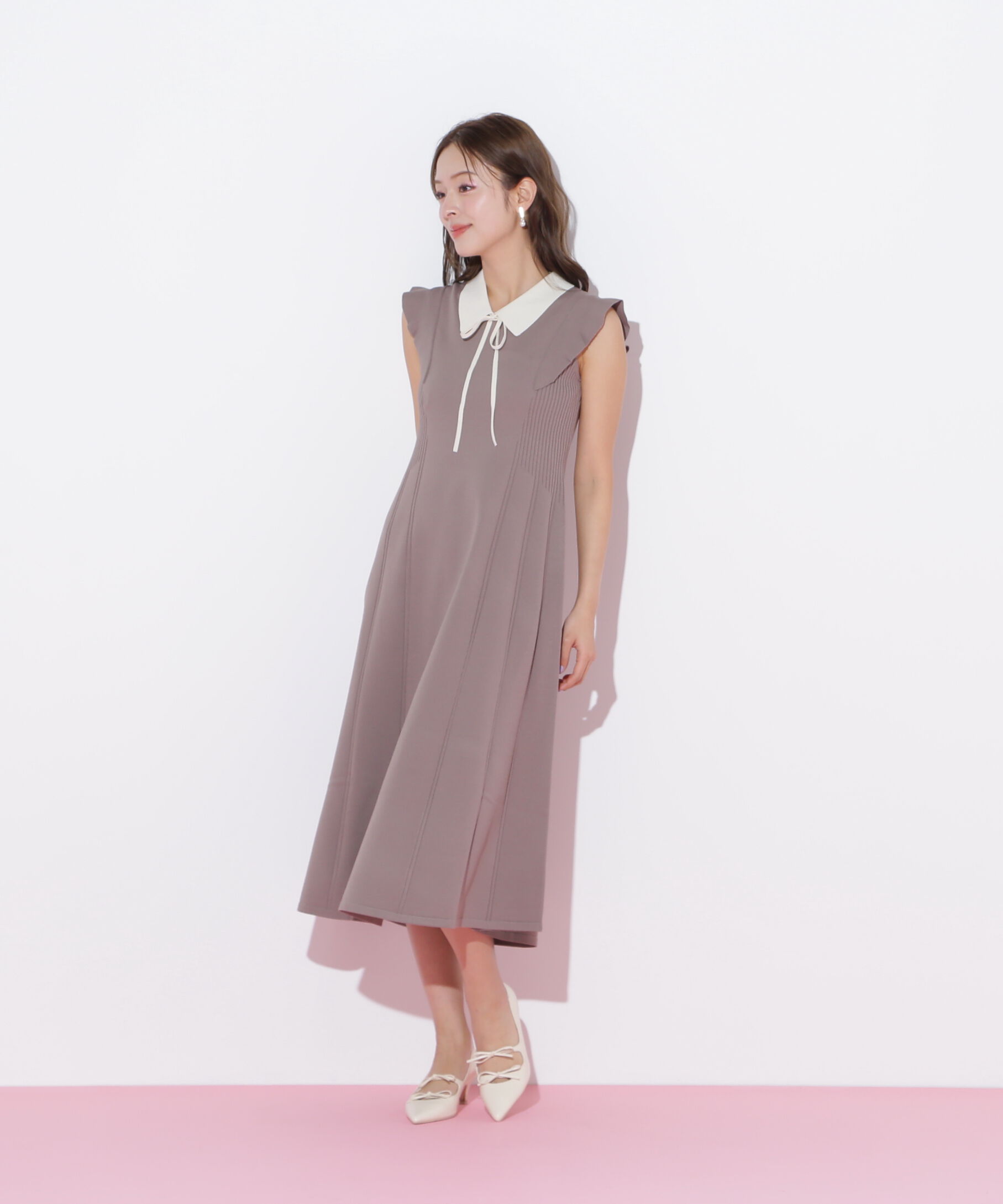  「コルセットリブ襟付きニットワンピース」|ワンピース|