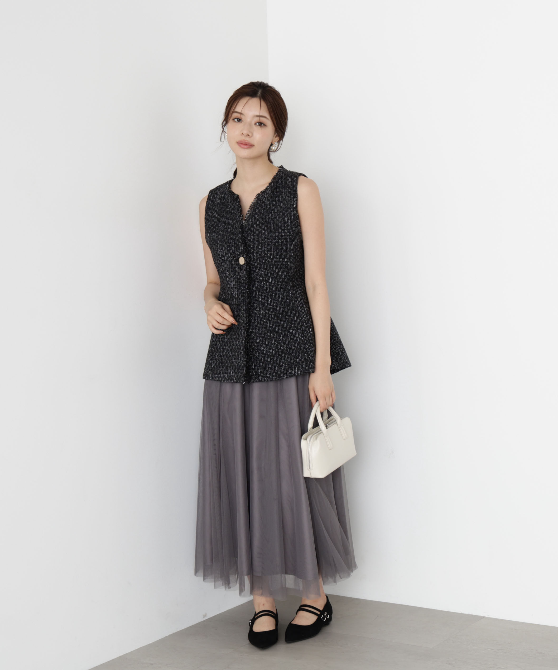 PROPORTION BODY DRESSING「ニュアンス釦ツイードジレ 25AW」|ブルゾン・スタジャン|