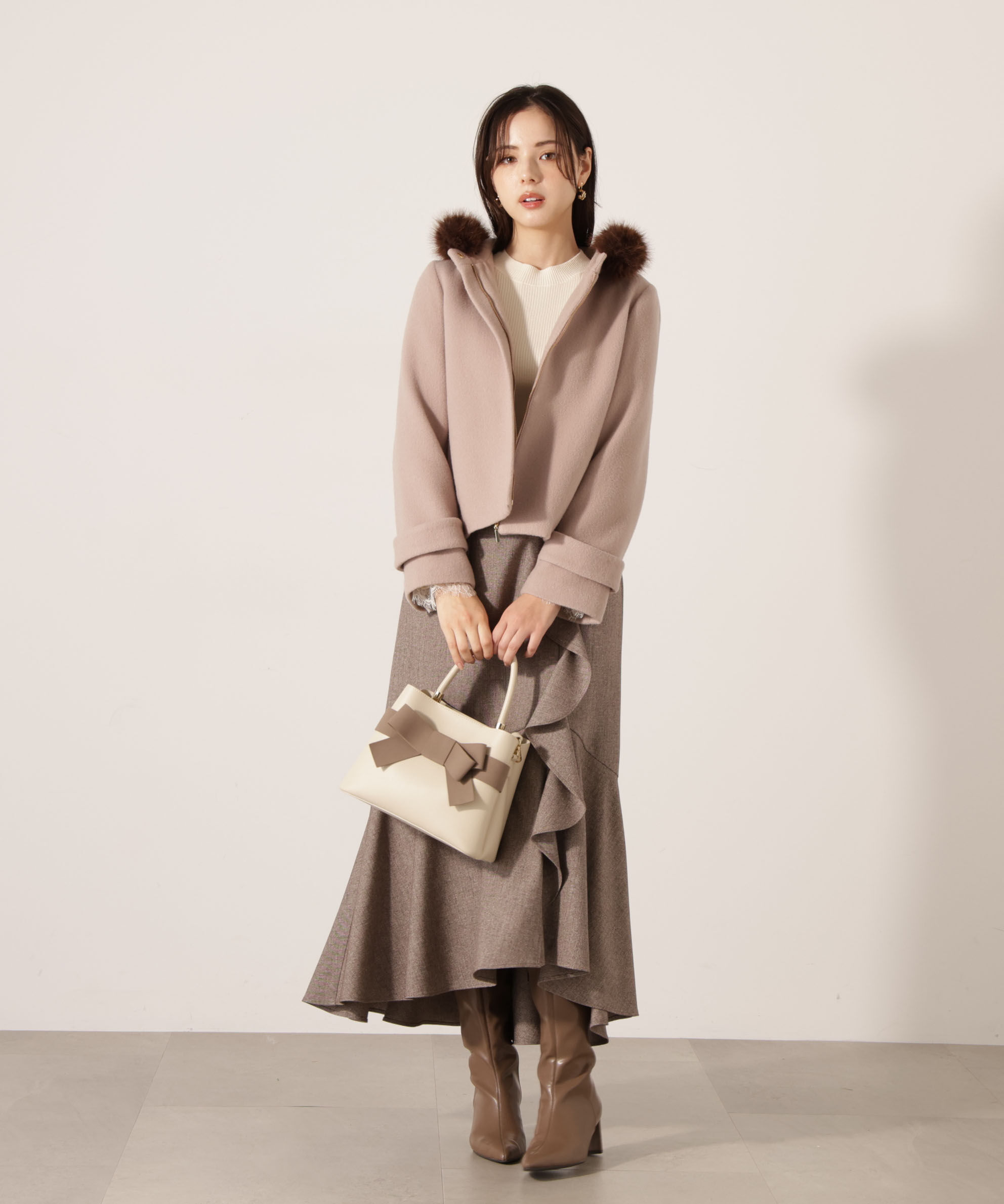 PROPORTION BODY DRESSING「モッサフードフェイクファーショートコート 25AW」|ブルゾン・スタジャン|