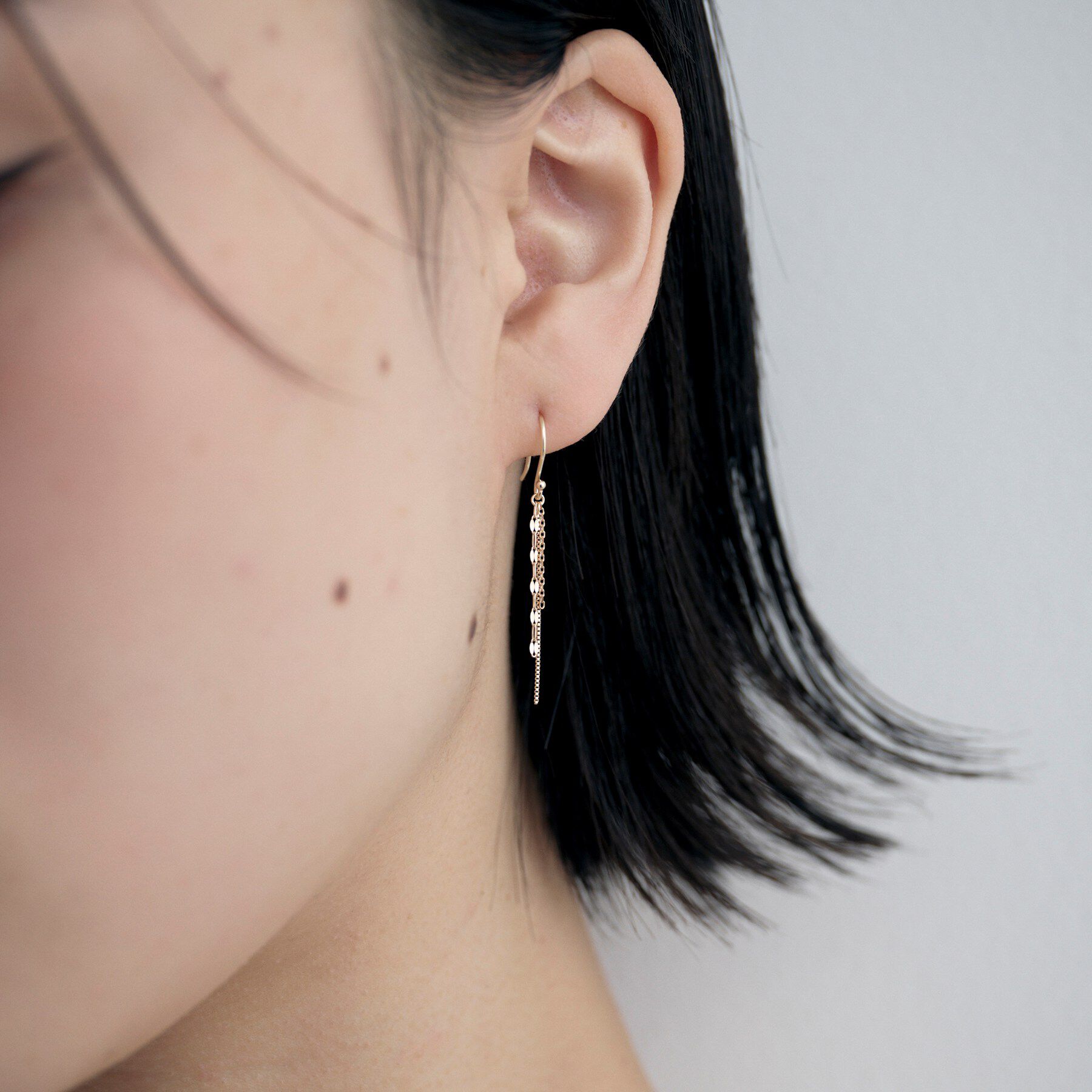 COCOSHNIK ONKITSCH「K10トリプルチェーン フックピアス」|ピアス|