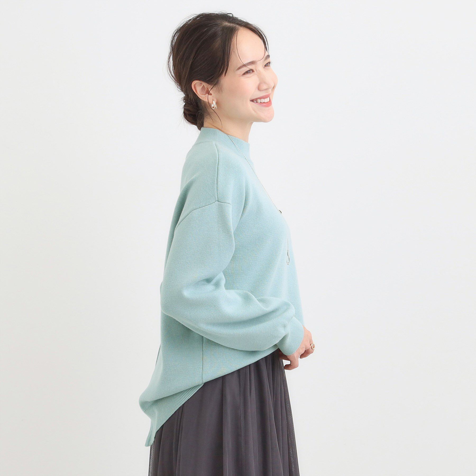 SHOO･LA･RUE「【洗える/毛玉レス】表面がきれいなハイネックバックスリットニット」|ニット・セーター|