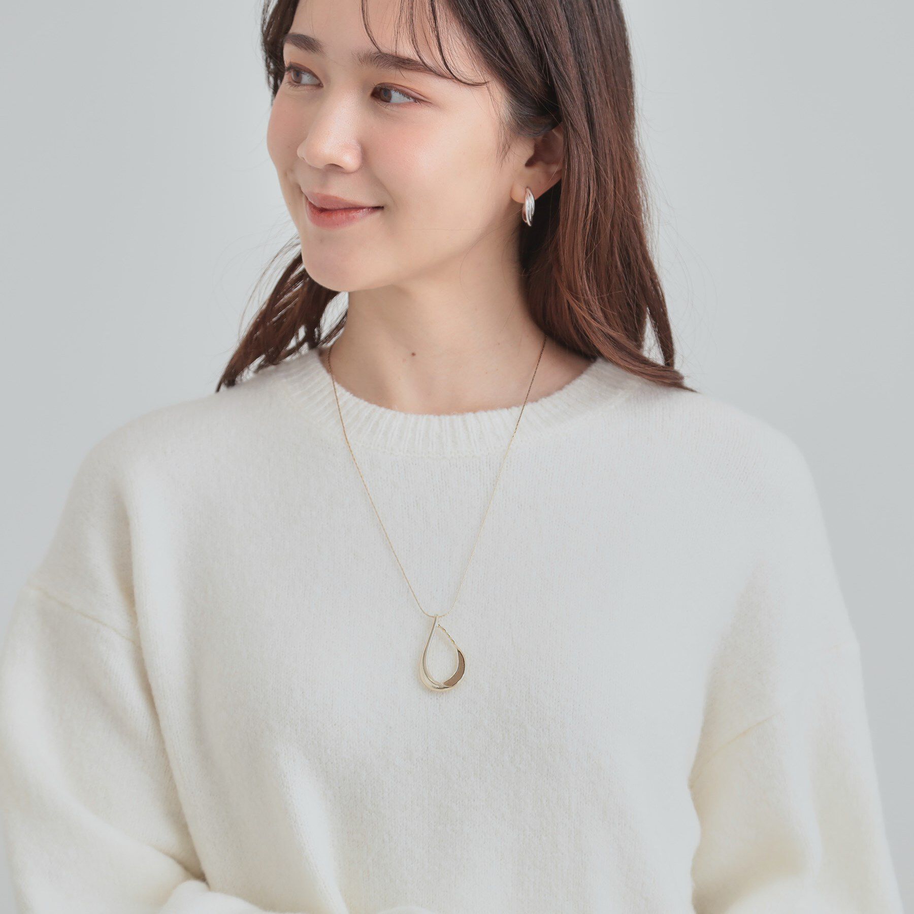 SHOO･LA･RUE「フェイクスエードドロップネックレス」|ネックレス|