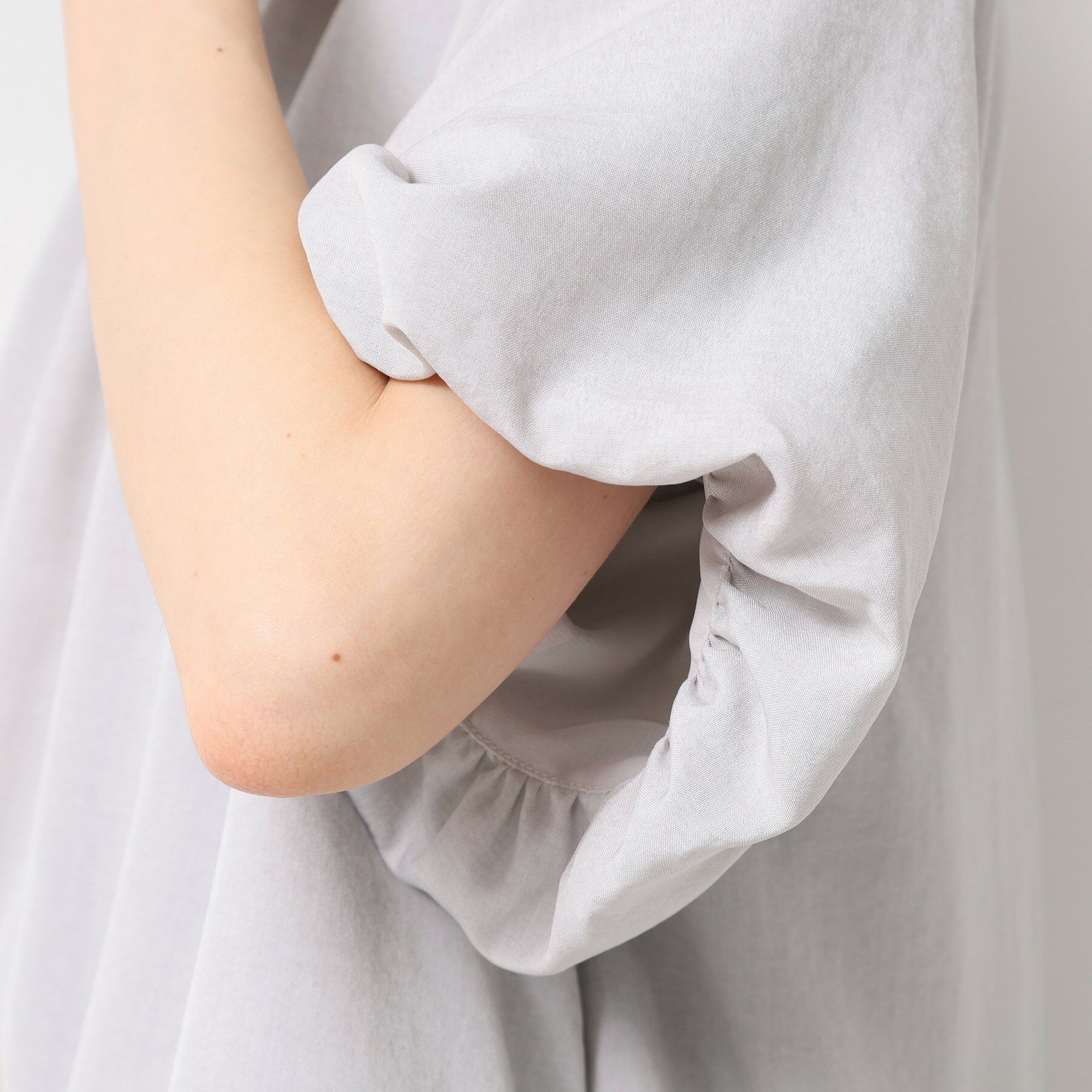 Dessin「【洗える】ドローコード付きバルーン袖ブルゾン」|ブルゾン・スタジャン|