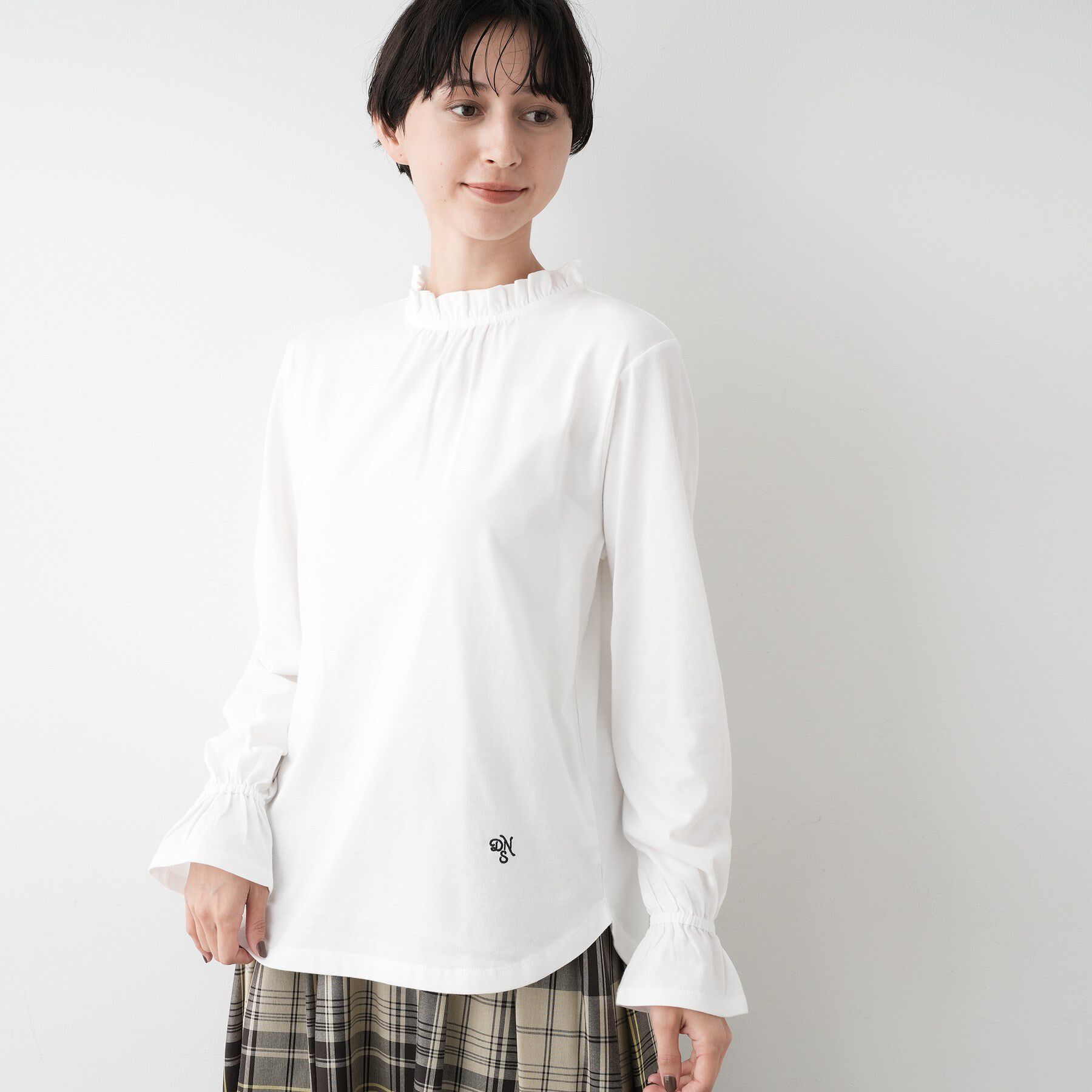 Dessin「【選べる首元デザイン/洗える】ネックフリルロングカットソー」|Tシャツ・カットソー|