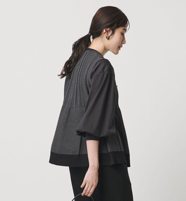 UNITED ARROWS「ケーブル ペプラム ノースリーブ ニット ベスト ‐ウォッシャブル‐」|ベスト・ジレ|DK.GRAY
