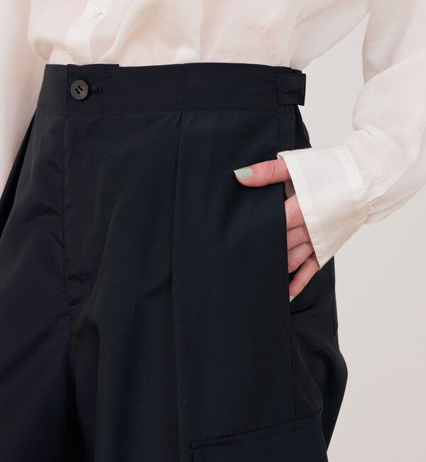 GALERIE VIE「ナイロンシルクタフタ タックカーゴパンツ」|カーゴ|