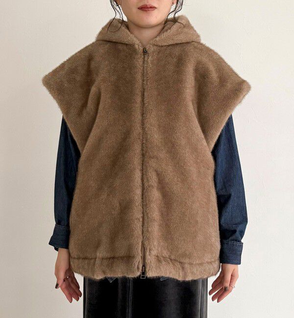 fredy emue「フェイクファーフードベスト」|ベスト・ジレ|