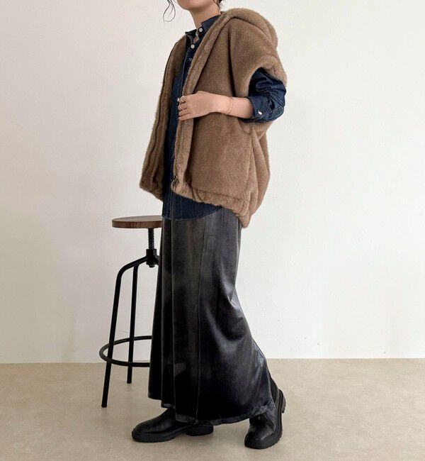 fredy emue「フェイクファーフードベスト」|ベスト・ジレ|