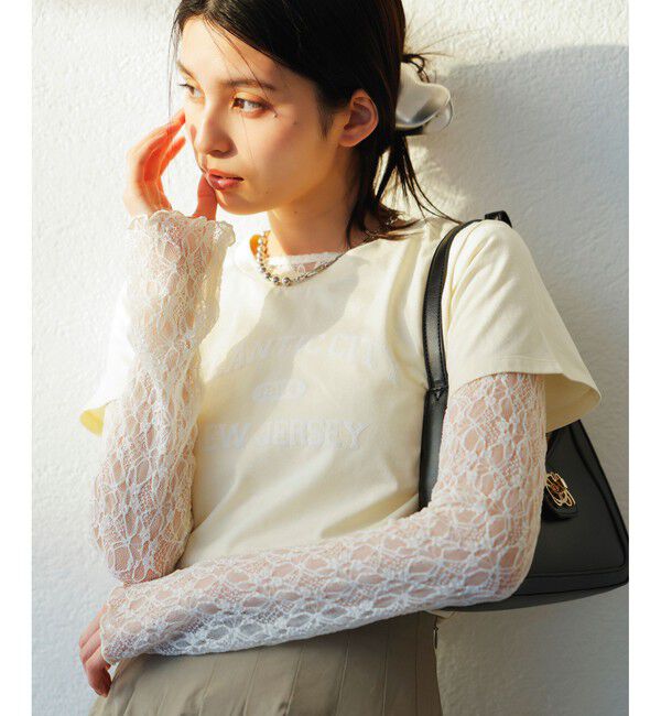 VIS「コンパクトフロッキープリントロゴTシャツ」|Tシャツ・カットソー|イエロー