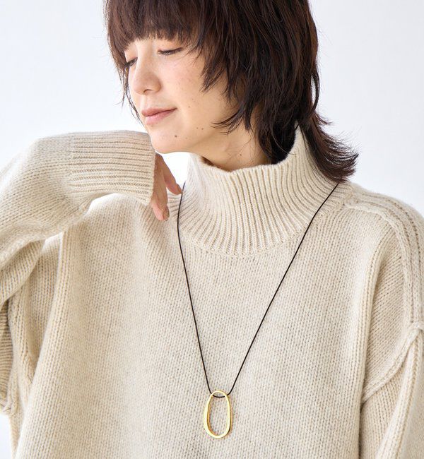  「【シーズンレスで楽しめる】リングモチーフコードネックレス」|ブローチ・コサージュ|