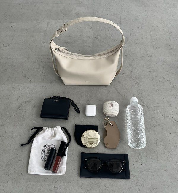  「【新色キャメル/人気のため再入荷/軽量/大容量】ロールハンドルバッグ」|トートバッグ|