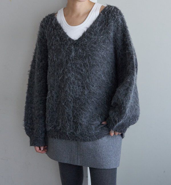  「【着映えニット】シャギーＶネックプルオーバー」|ニット・セーター|グレー