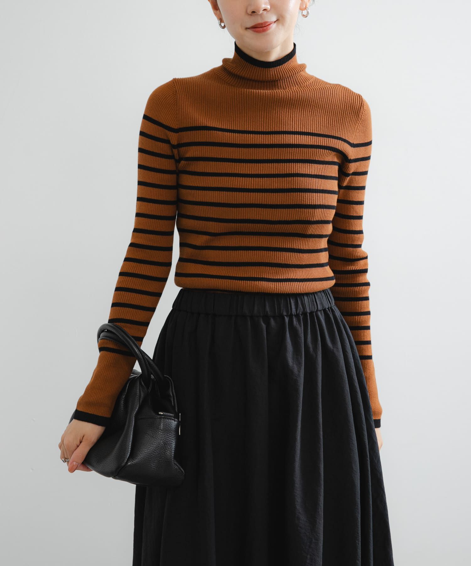 URBAN RESEARCH「『UR TECH』ハイネックリブニット」|ニット・セーター|ブラウン系その他