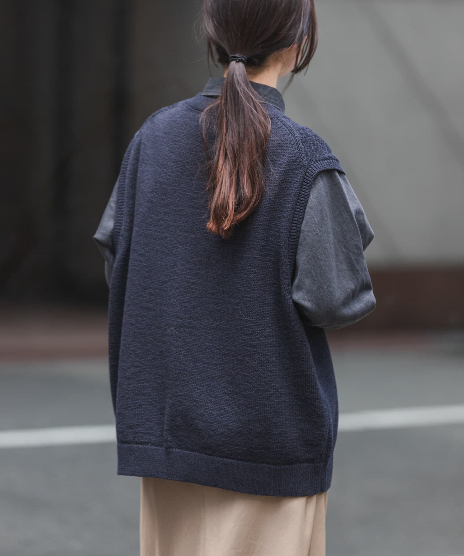 URBAN RESEARCH DOORS「FORK&SPOON　テープヤーンVネックニットベスト」|ベスト・ジレ|