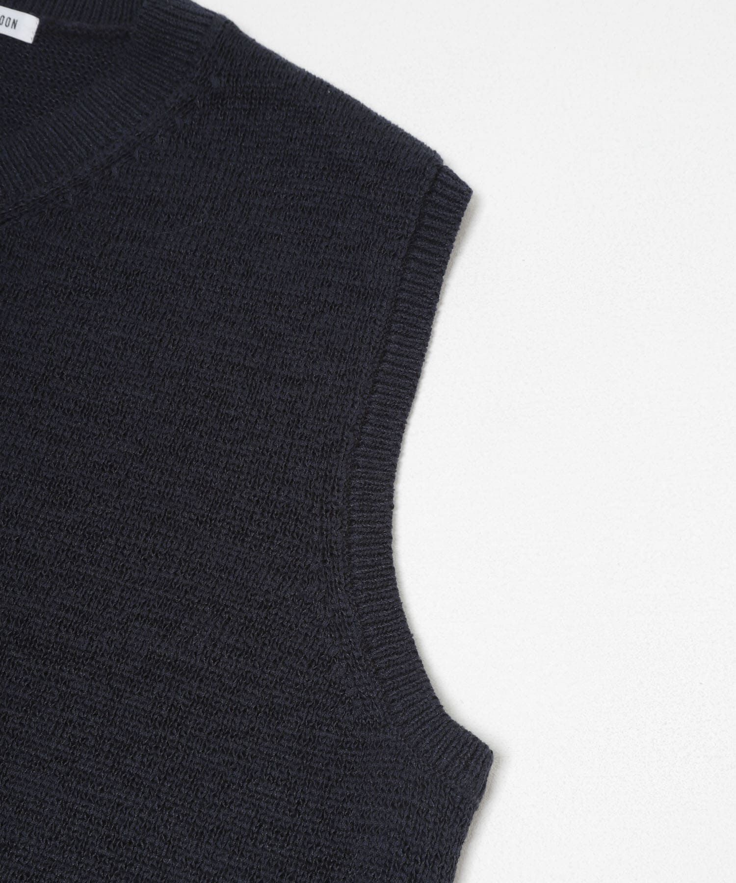 URBAN RESEARCH DOORS「FORK&SPOON　テープヤーンVネックニットベスト」|ベスト・ジレ|