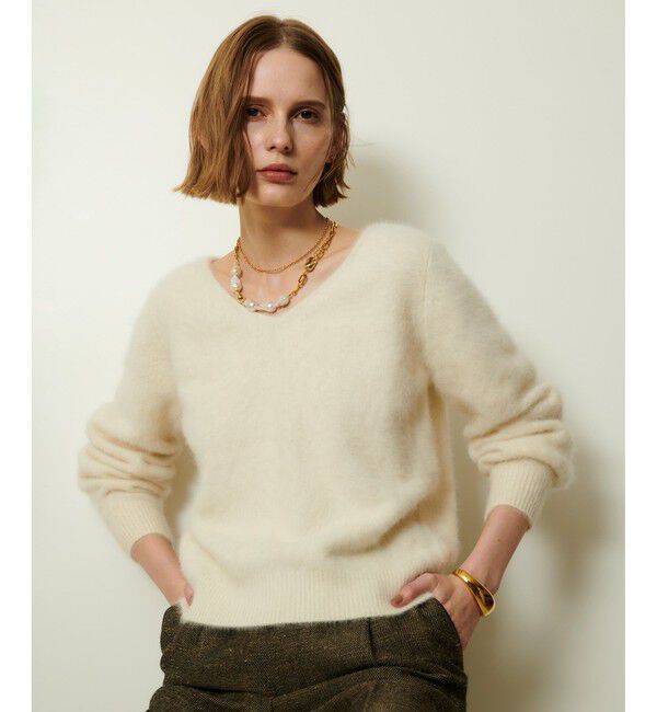 allureville「カシミヤブレンドファー加工Ｖプルオーバー」|ニット・セーター|