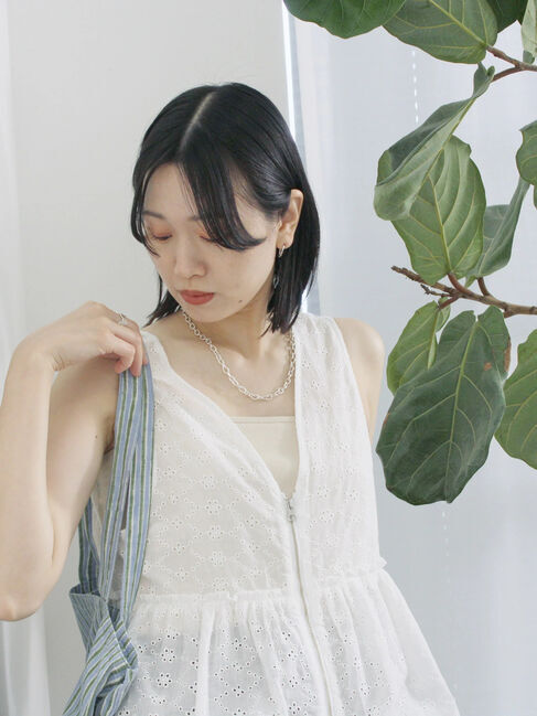 Samansa Mos2 blue「カットワークレースベスト」|シャツ・ブラウス|