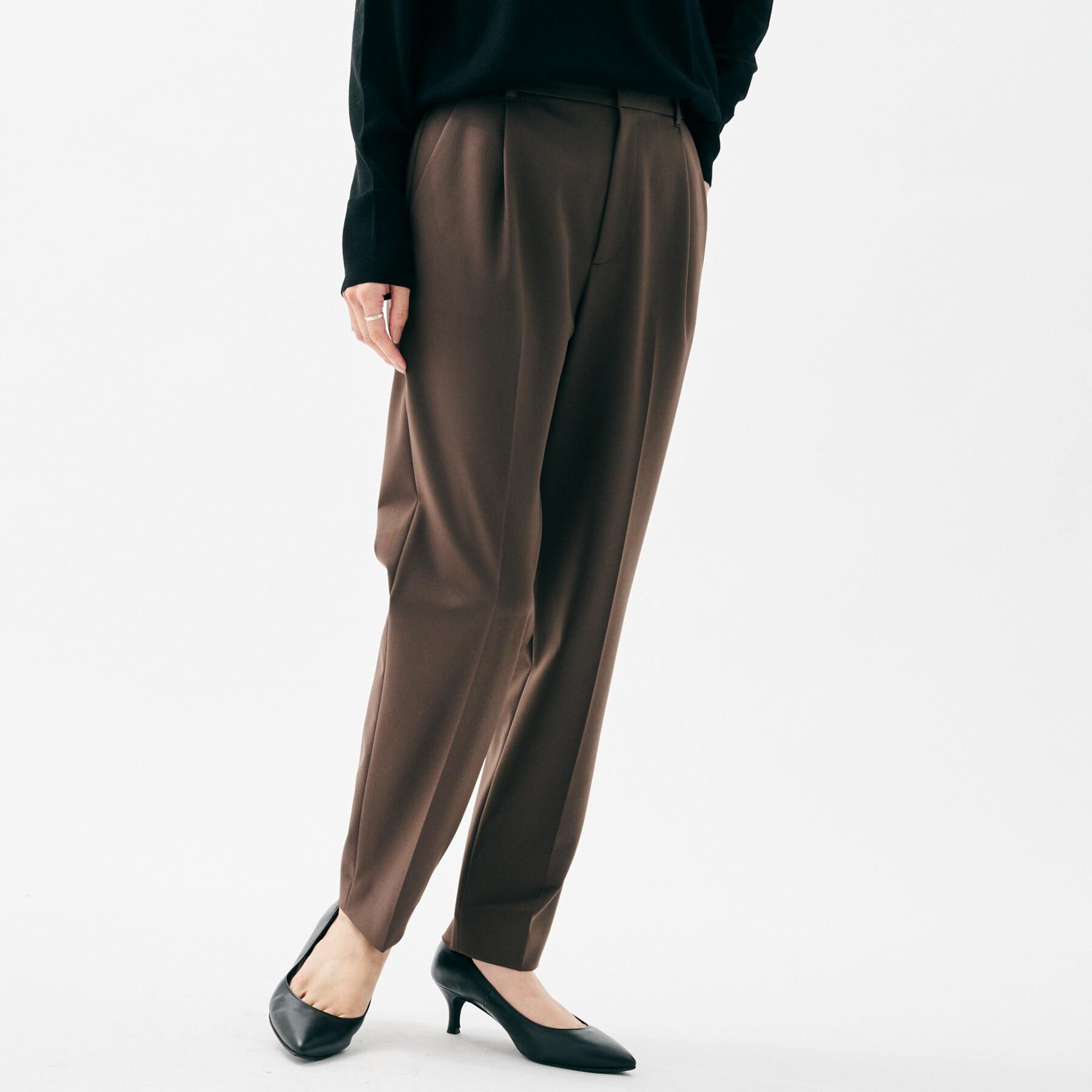 UNTITLED「【はっ水/後ろウエストゴム/洗える】ストレッチテーパードパンツ」|その他|