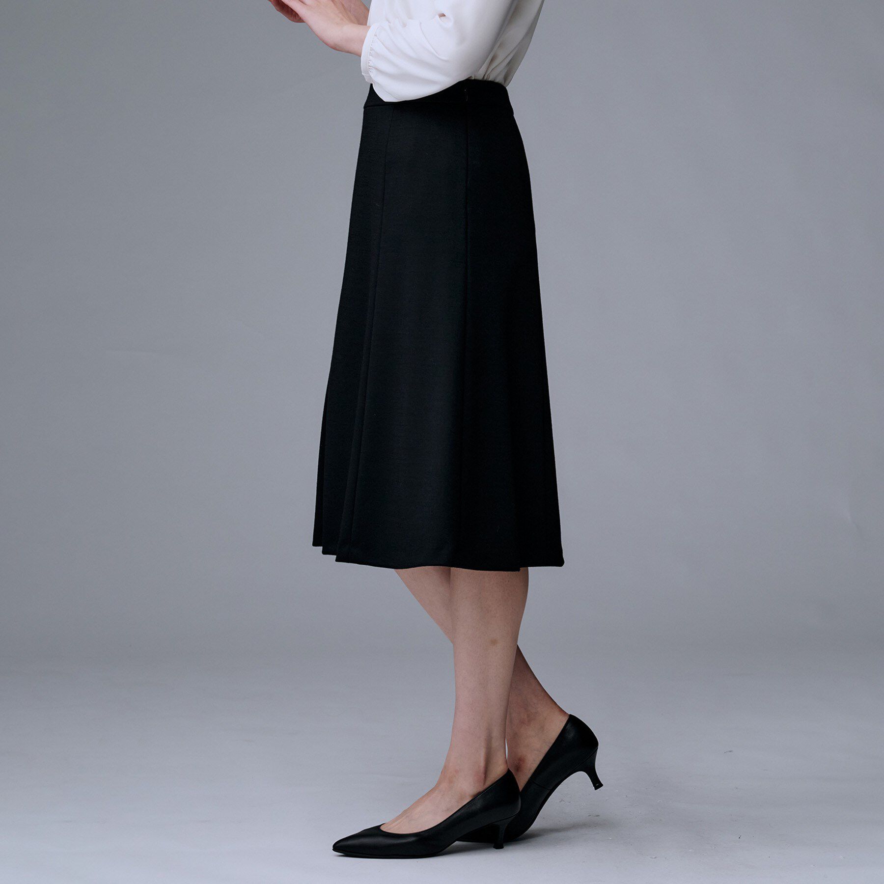 UNTITLED「【洗えるスーツ/ストレッチ】ウール混ジャージ マーメイドスカート」|スカート|