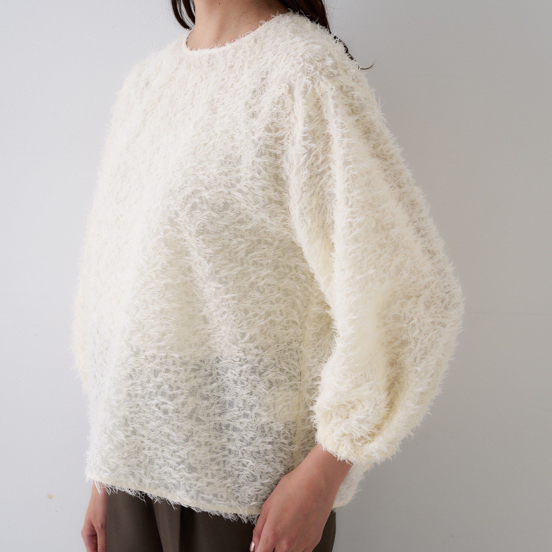 UNTITLED「【洗える/1枚で着映え】カットジャカードトップス」|シャツ・ブラウス|