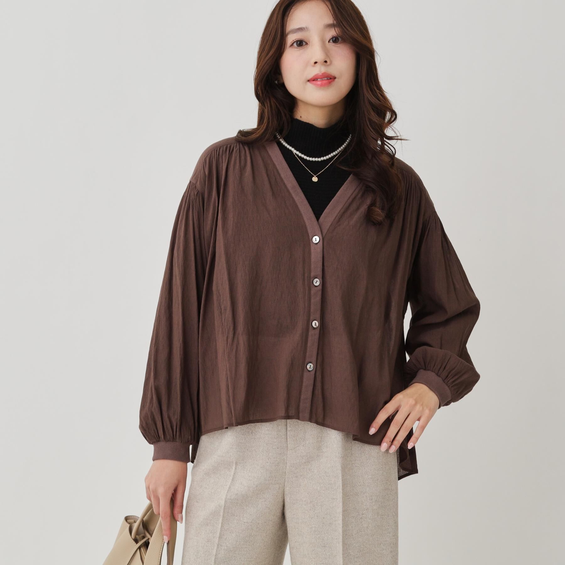 COUP DE CHANCE「【手洗い可】エアリーなシャツ風カーディガン」|カーディガン|ブラウン(044)