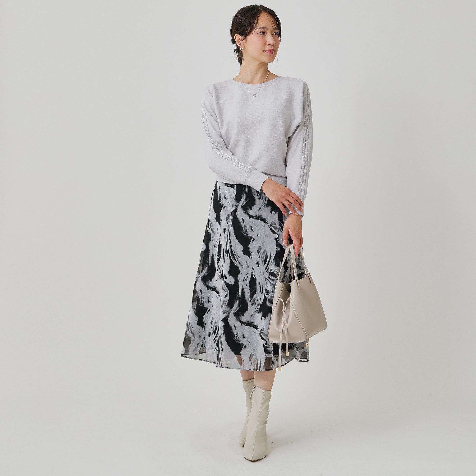 COUP DE CHANCE「【手洗い可】ケーブルビーズ袖デザインニット」|ニット・セーター|