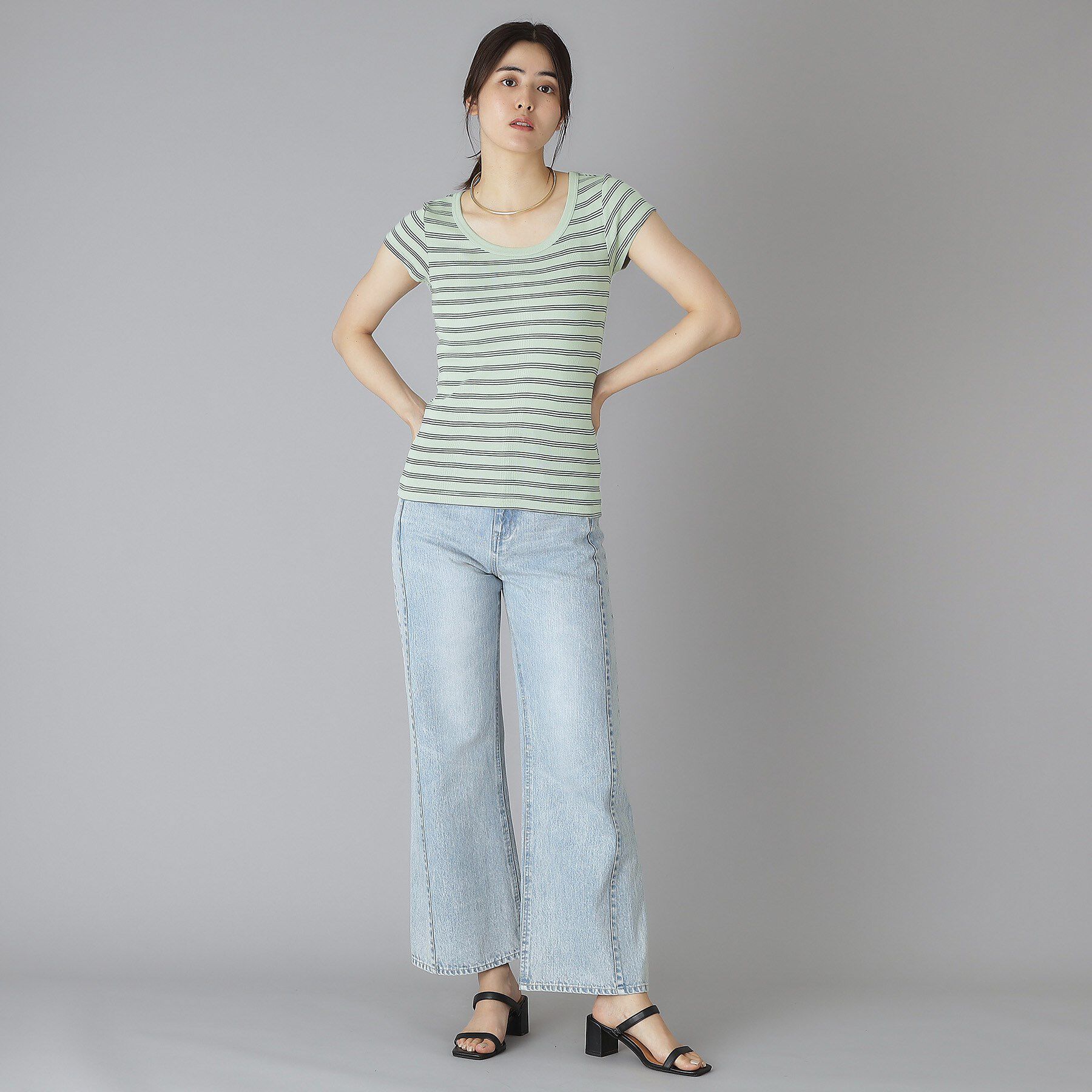 DRESSTERIOR「Robert．P．Miller（ロベルト・ピー・ミラー）パネルリブボーダーUネックTシャツ」|Tシャツ・カットソー|