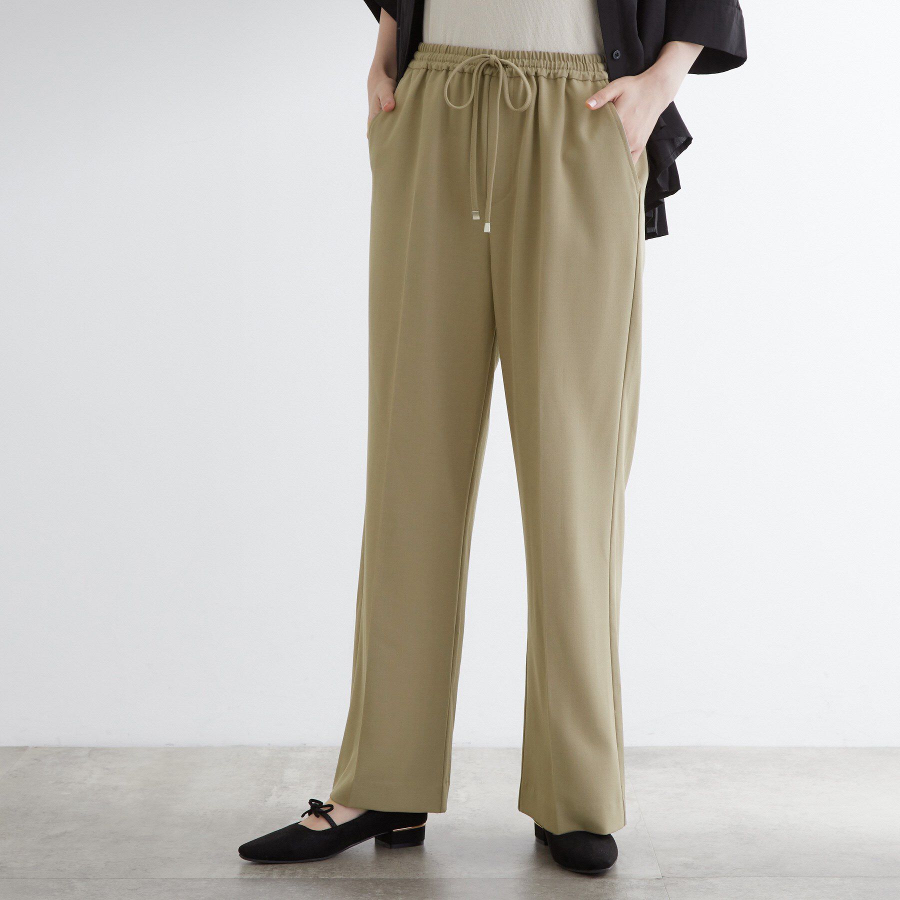 grove「すっきりもリラックスも叶える　ウエストイージー美脚フレアパンツ」|その他|カーキ(027)