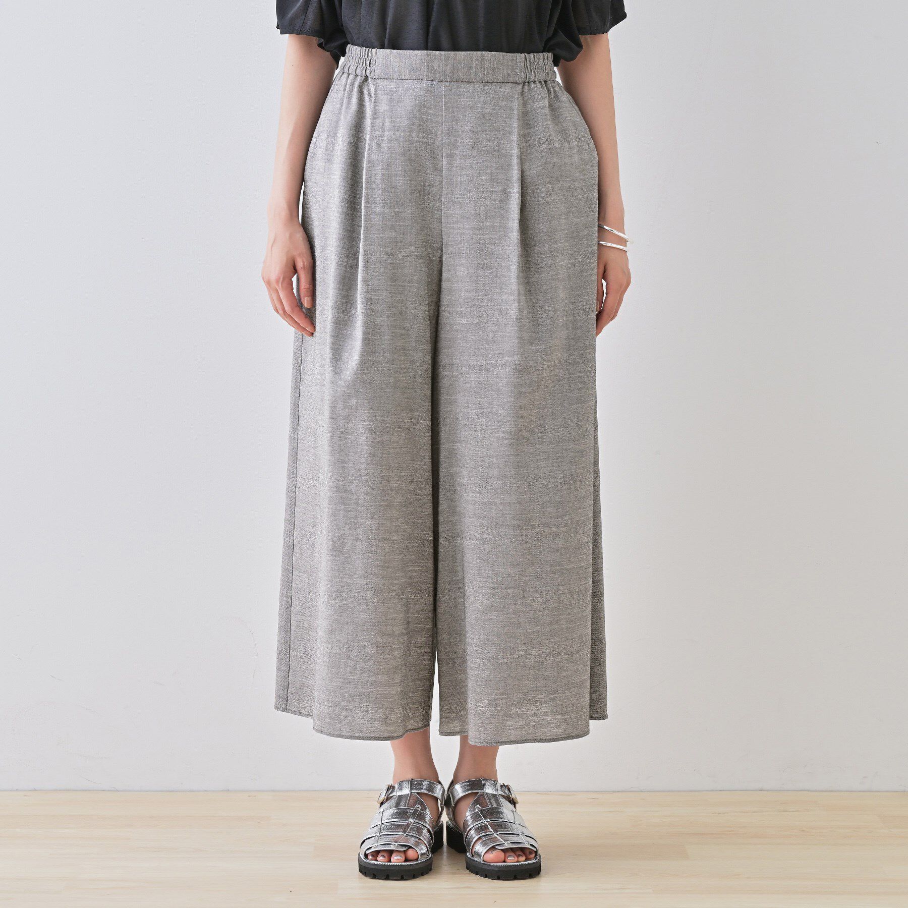 INDIVI「【洗える／清涼感◎】ワイドフレアパンツ／スカーチョ」|その他|