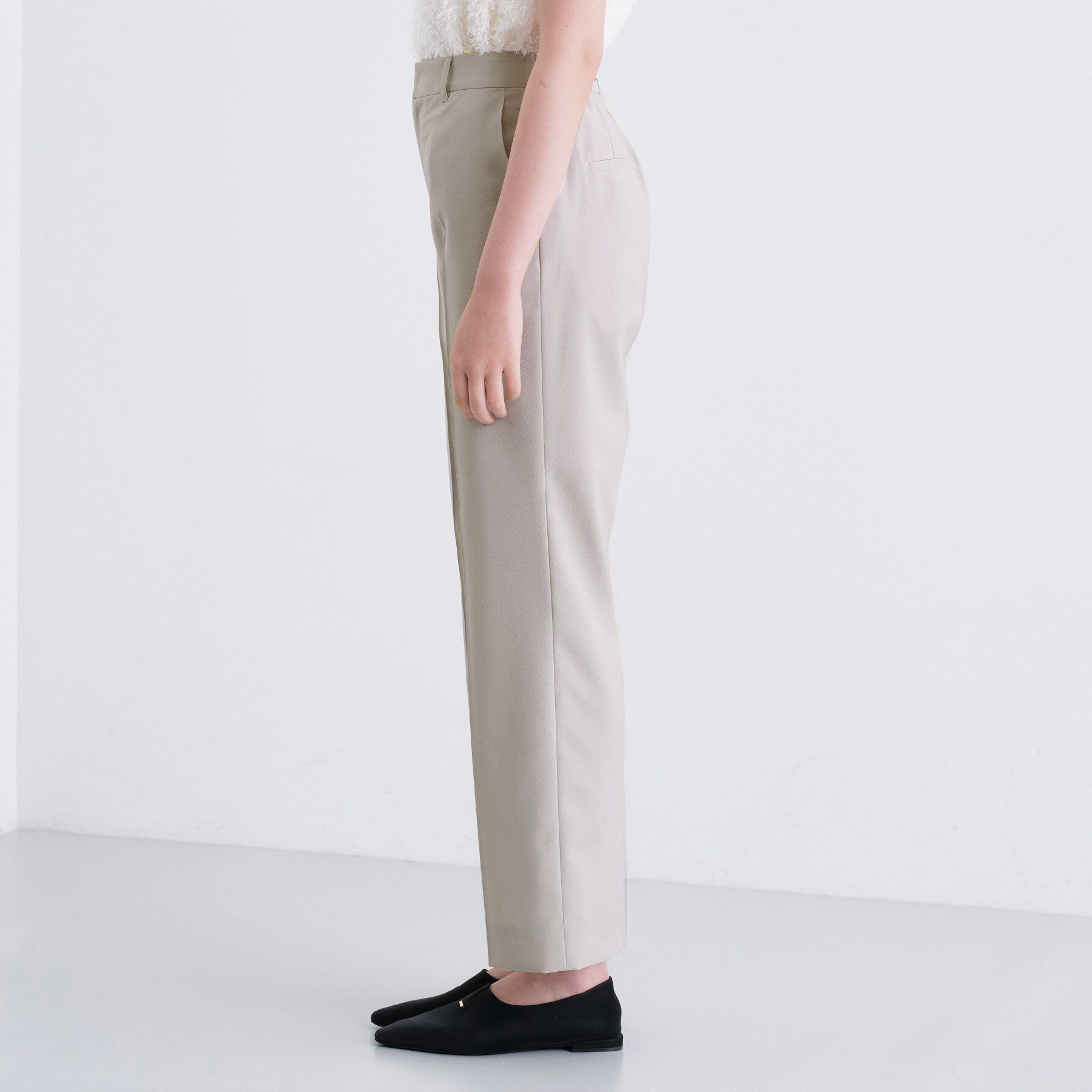 INDIVI「【UVケア】ライトスリムストレートパンツ」|その他|