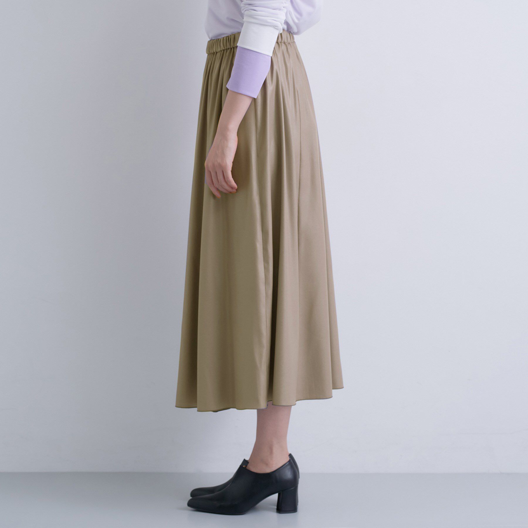 INDIVI「レザー調ギャザースカート」|スカート|