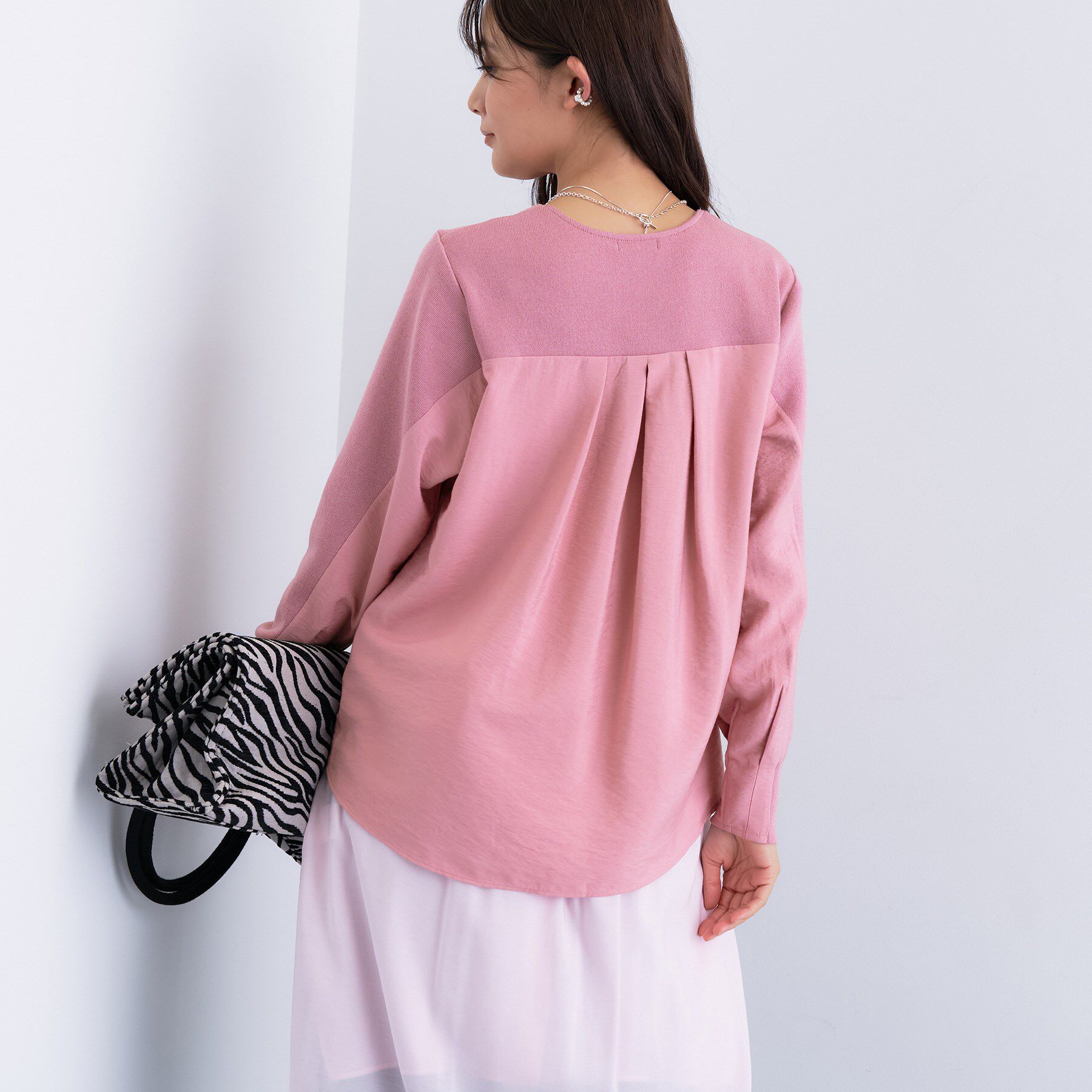 INDIVI「【洗える／選べる8色】トーンアップニット」|ニット・セーター|