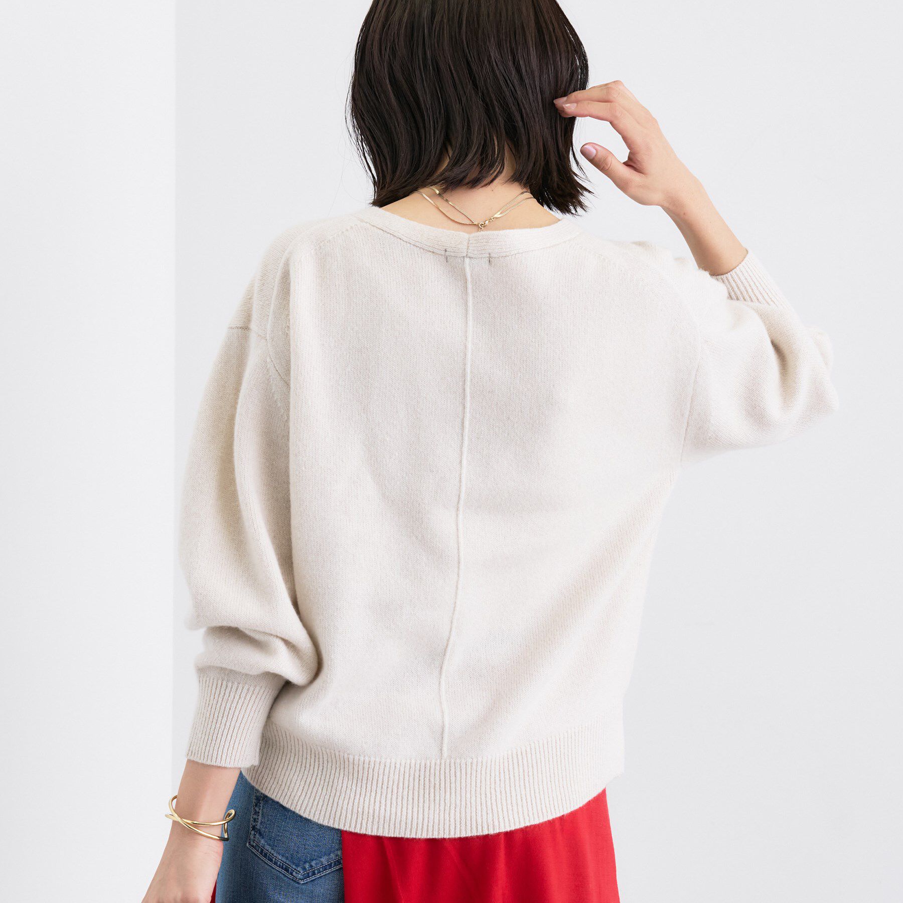 INDIVI「【洗える／カシミヤ混】ミドルゲージVネックニット」|ニット・セーター|