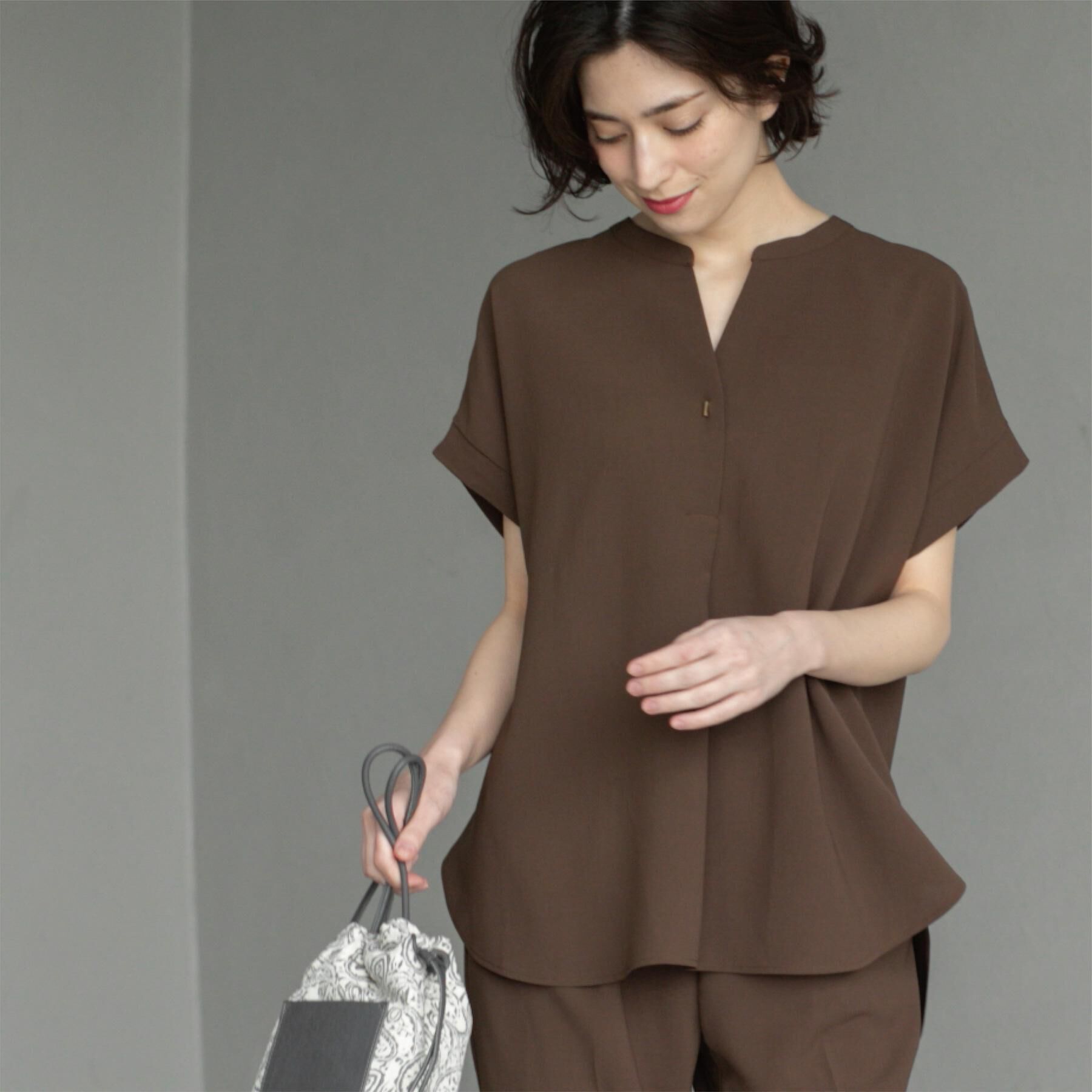 OPAQUE.CLIP「《7色展開/SS-LLサイズ》ストレッチスキッパーブラウス/セットアップ対応【洗濯機洗い可/防シワ】」|シャツ・ブラウス|