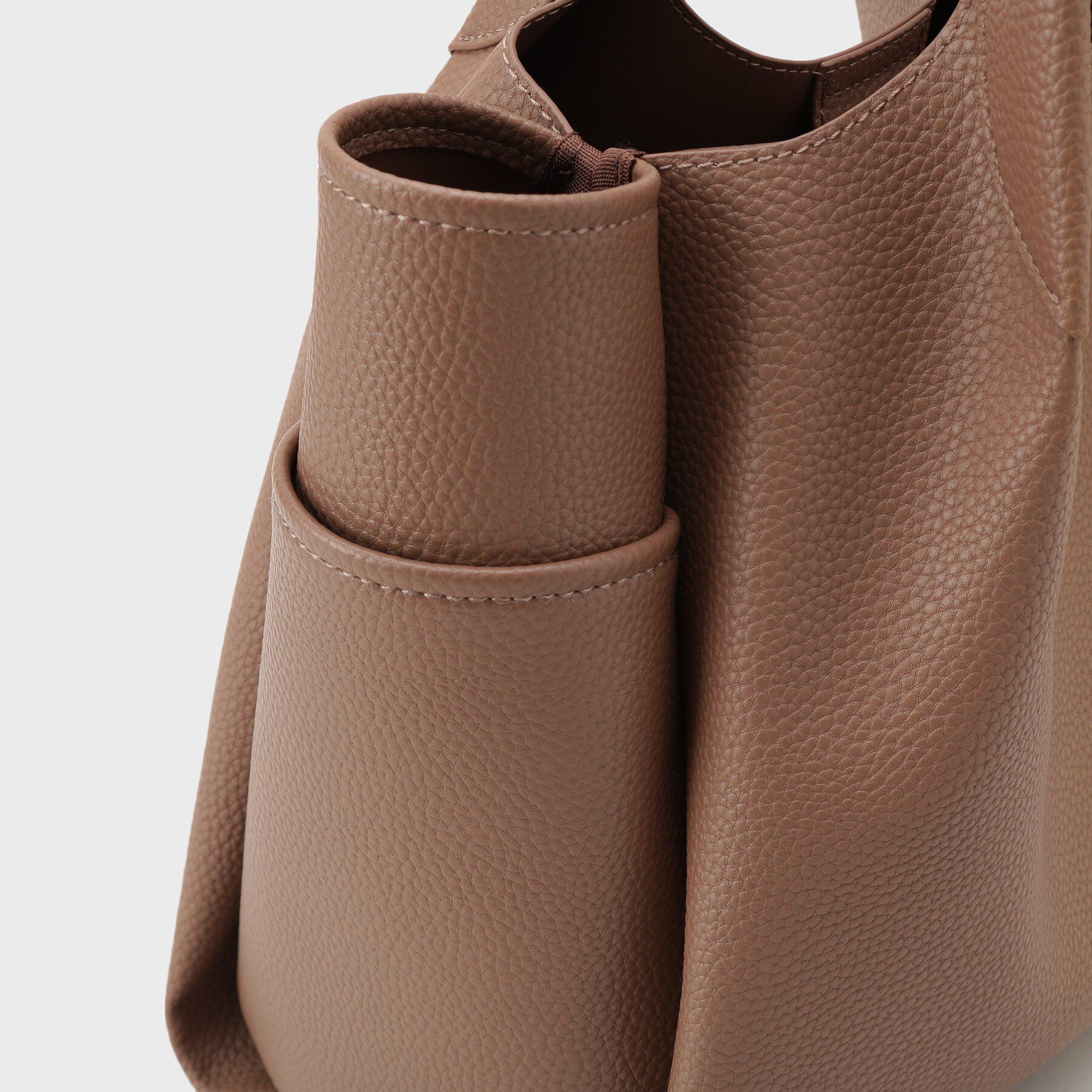 OPAQUE.CLIP「【軽量/多ポケット】ワイドマチ付きシュリンクトートバッグ」|トートバッグ|