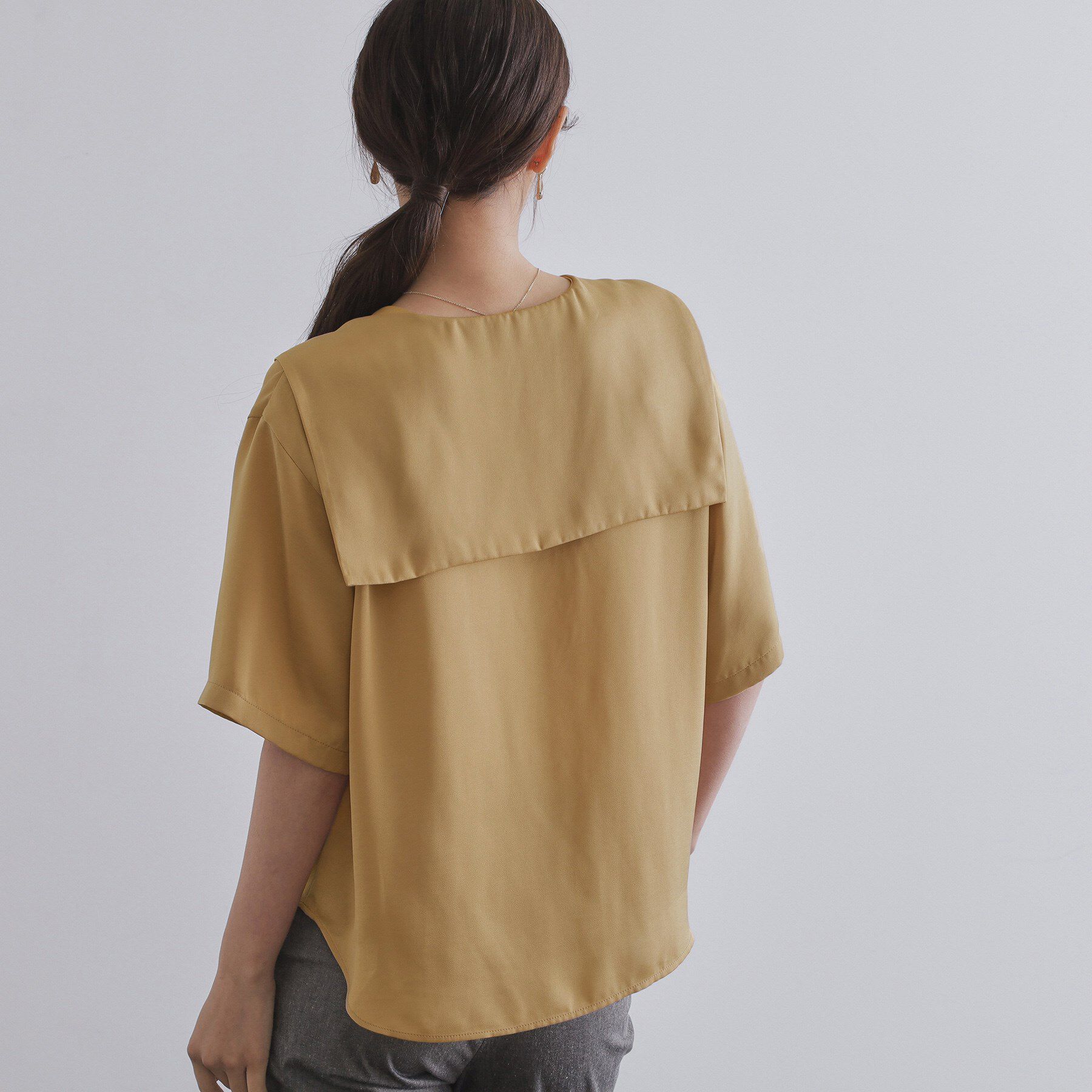 OPAQUE.CLIP「ヴィンテージサテンセーラーカラーブラウス【洗濯機洗い可】」|シャツ・ブラウス|