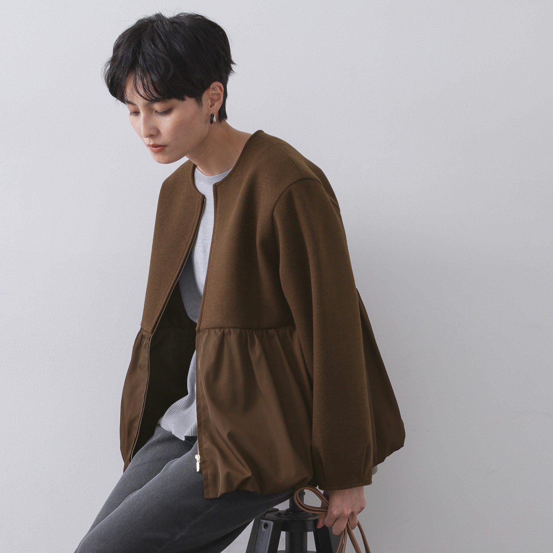 OPAQUE.CLIP「ウールライクペプラムドッキングアウター【洗濯機洗い可】」|ノーカラーコート|ブラウン(044)