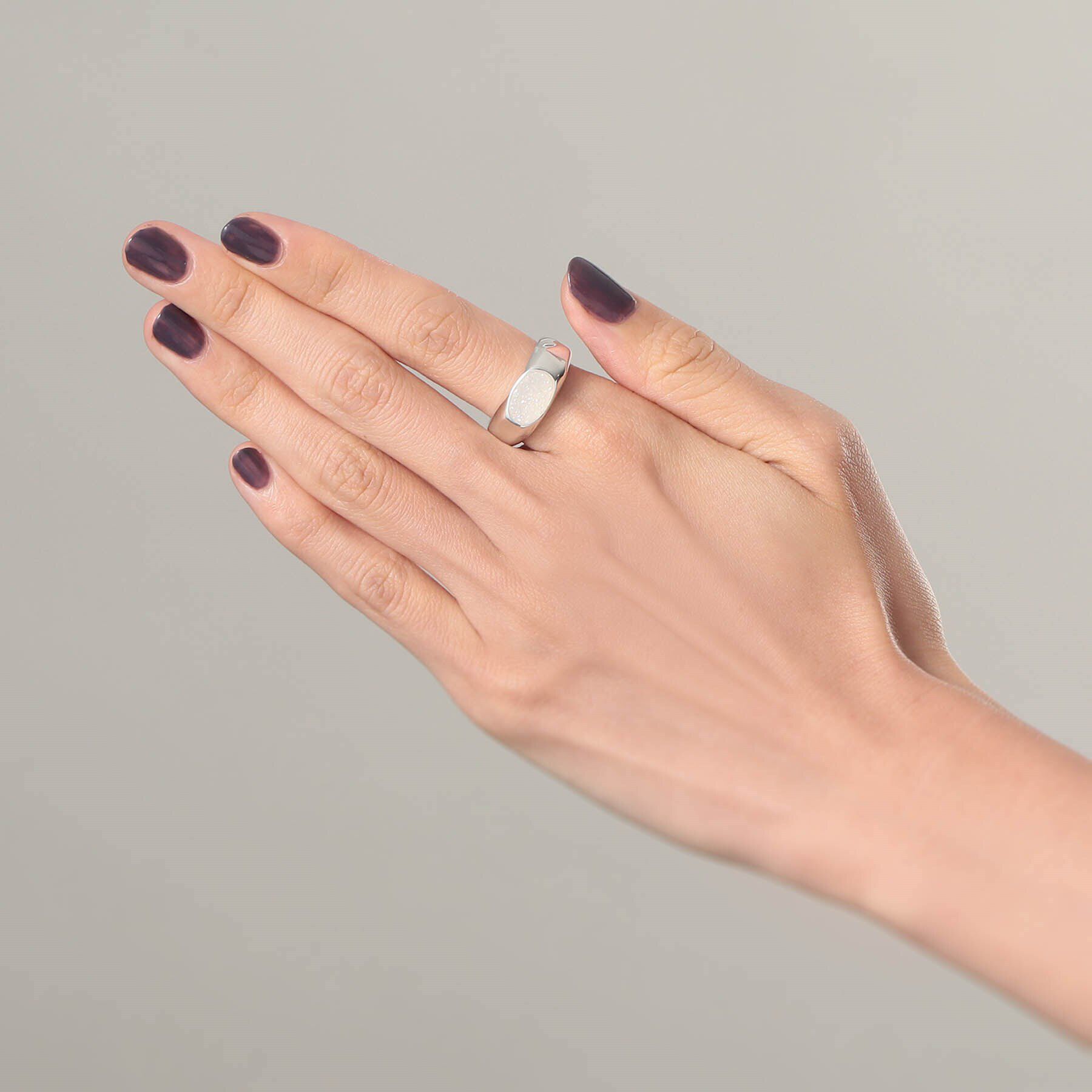 COCOSHNIK ONKITSCH「シルバー カラーストーン ホワイトドルジーアゲート ニュアンスリングL」|リング|