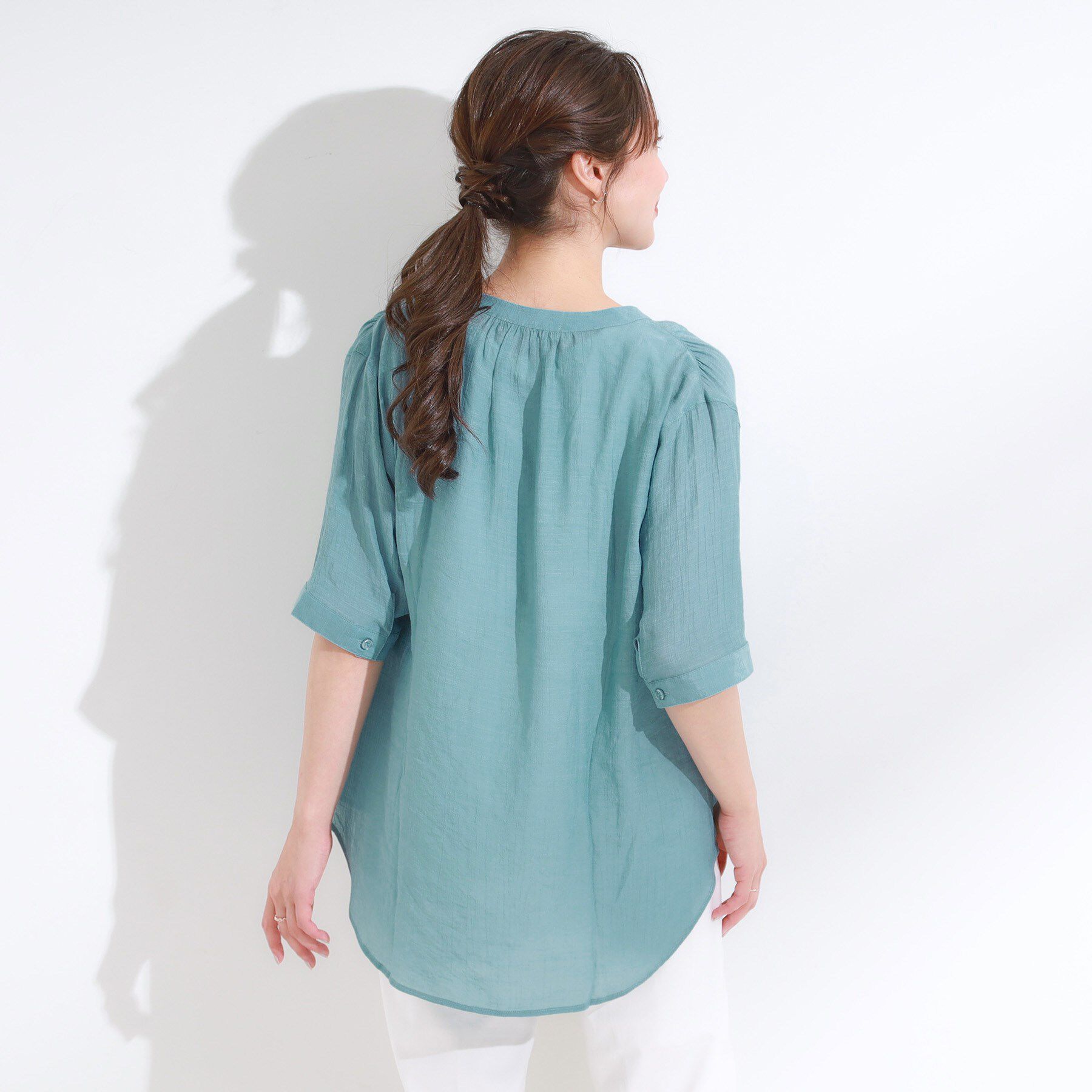 SHOO･LA･RUE「【S-LL/2点セット】着るだけでコーデが決まる 麻調5分袖ブラウス＋タンクトップ」|シャツ・ブラウス|