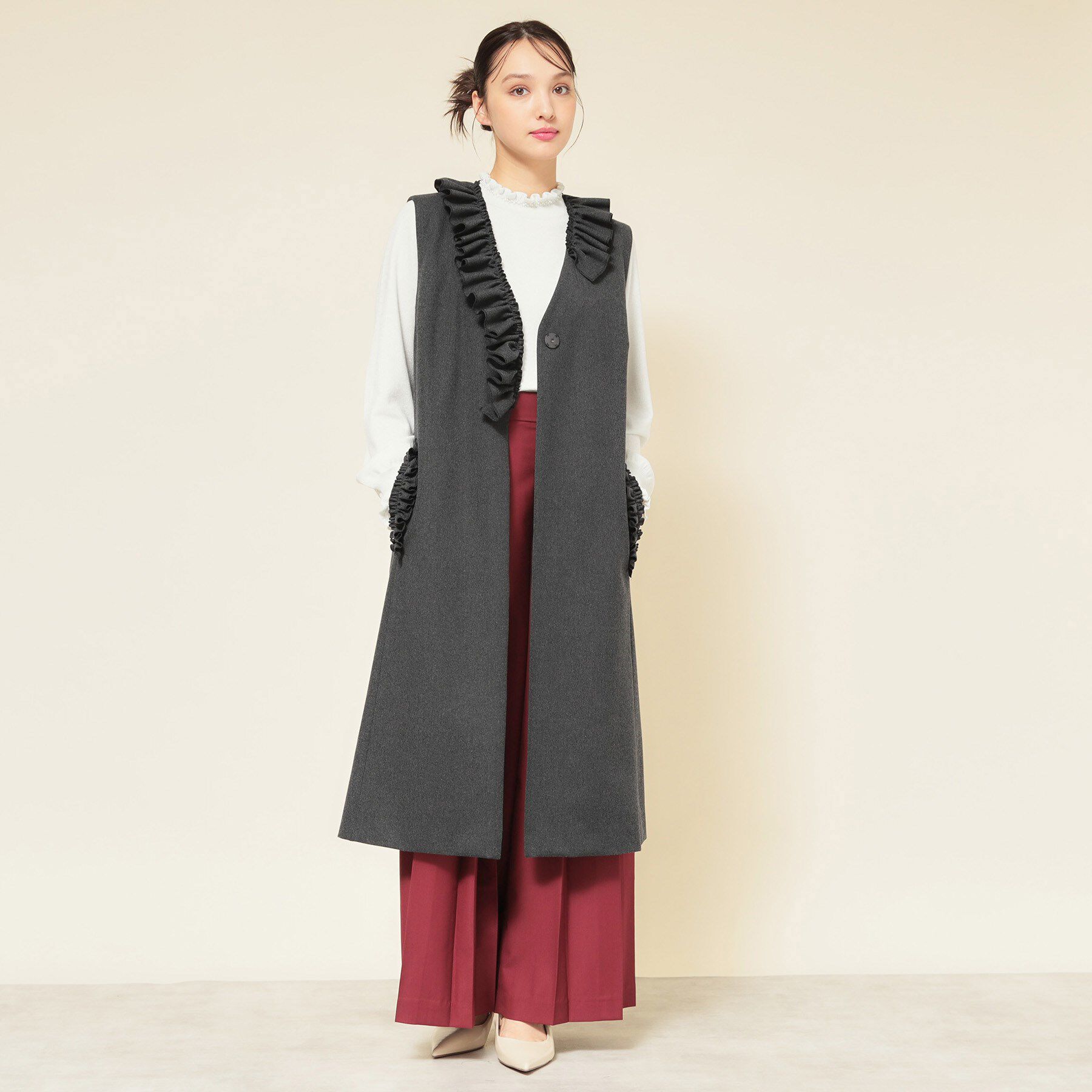 SunaUna「【COLLECTION LINE】フリルスリーブレスジレ」|ベスト・ジレ|